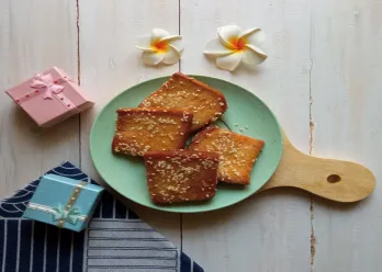 Sesame Toast