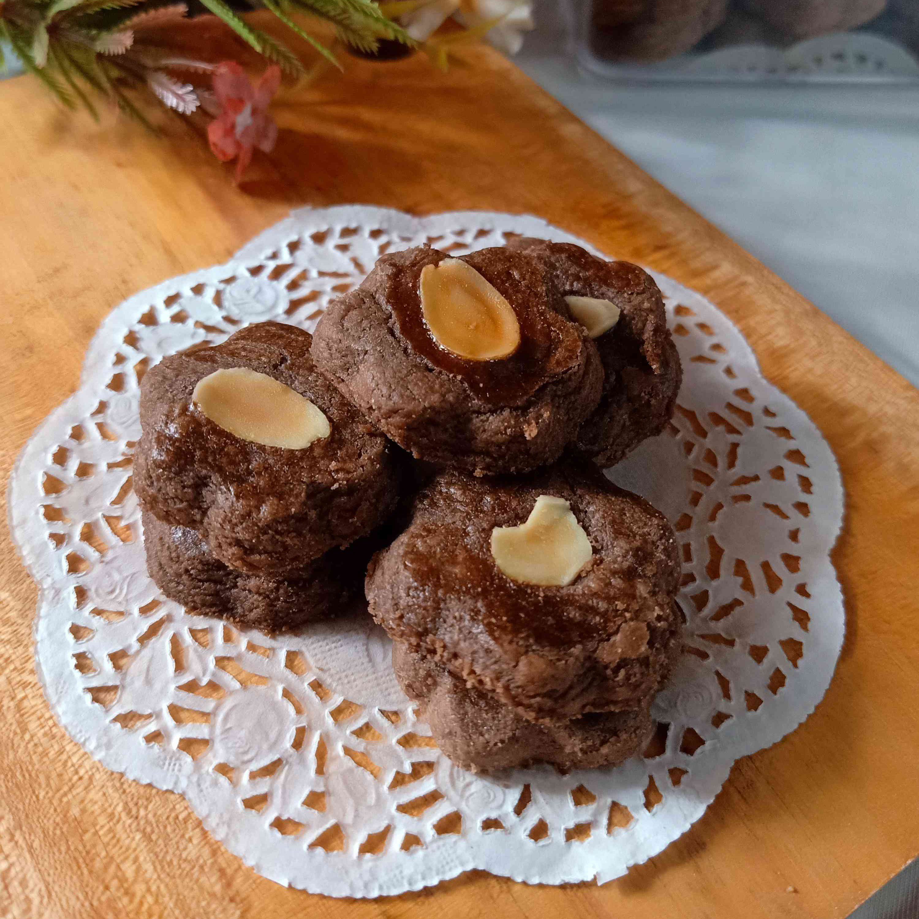 Resep Choco Almond Cookies Sederhana Rumahan Di Yummy App