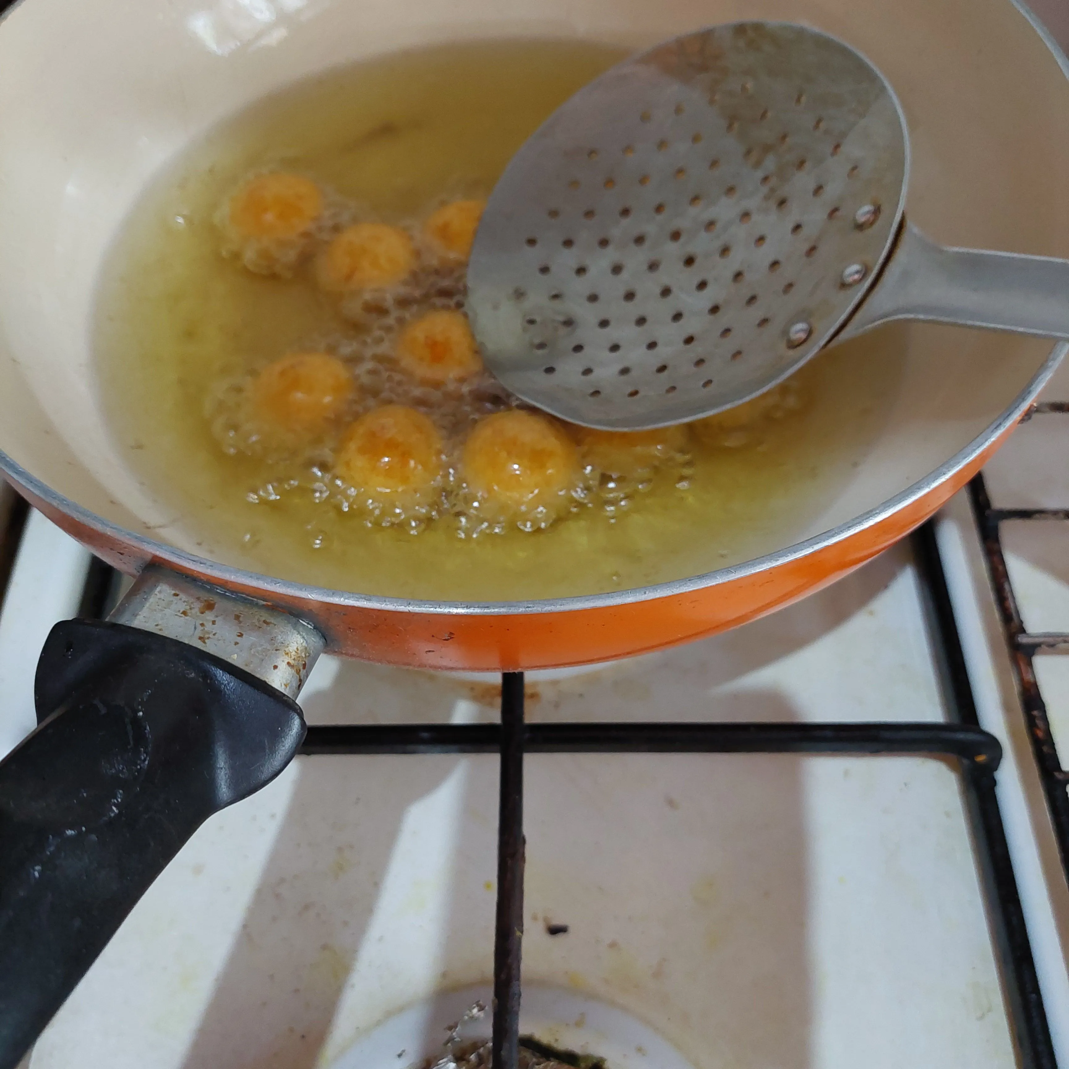Step 7 Bola Ubi