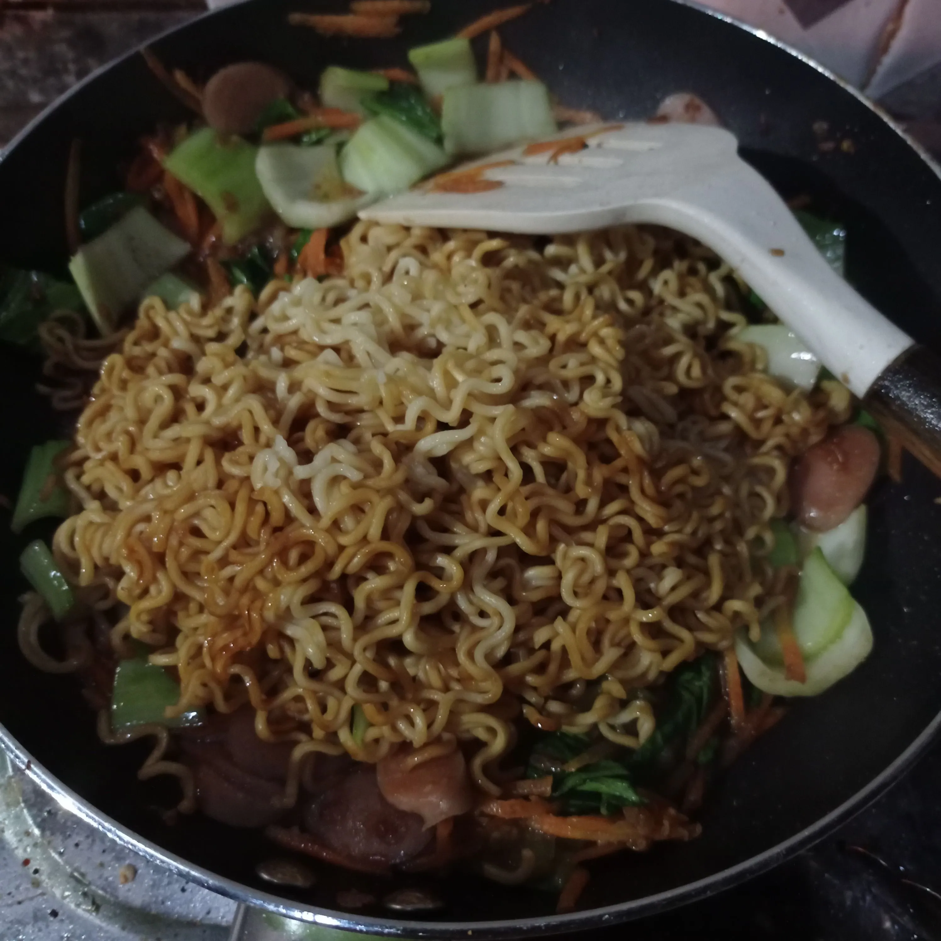 Step 4 Bekal Mie Goreng Pokcoy