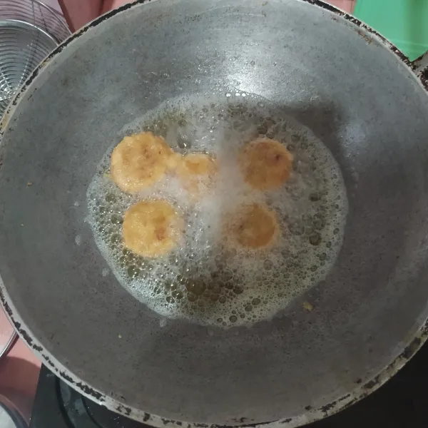 Goreng hingga matang.