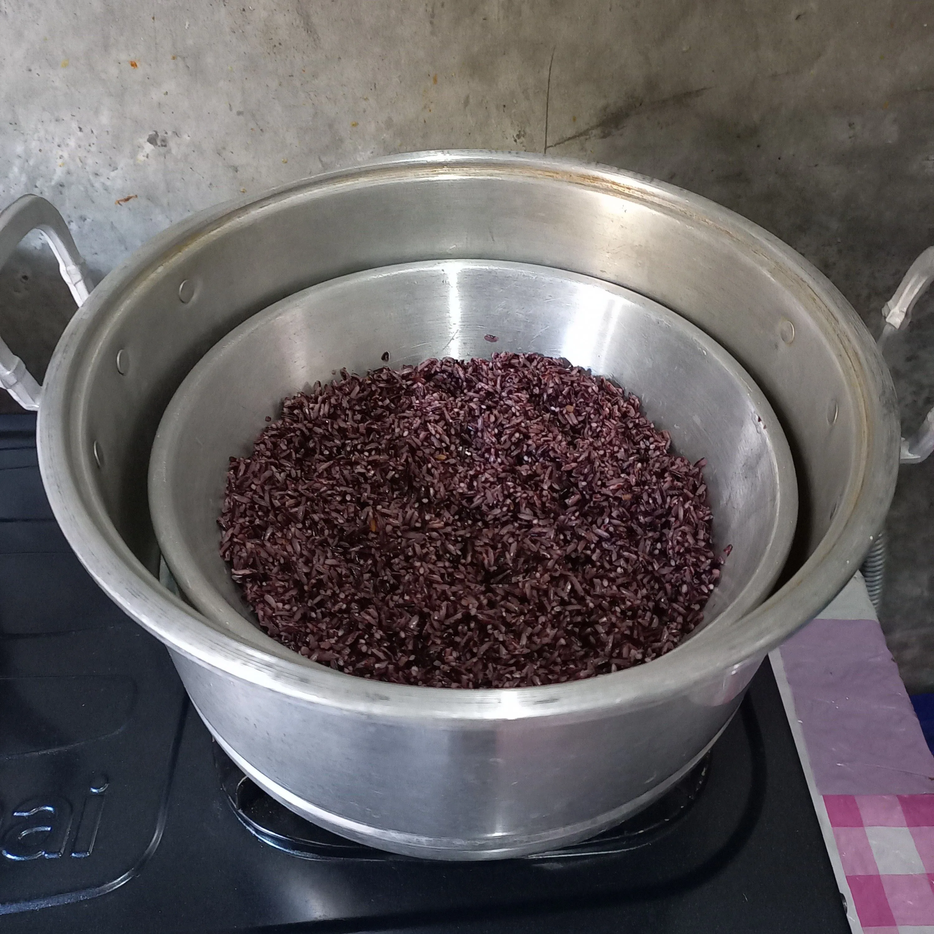 Step 2 Mango Yogurt Black Sticky Rice