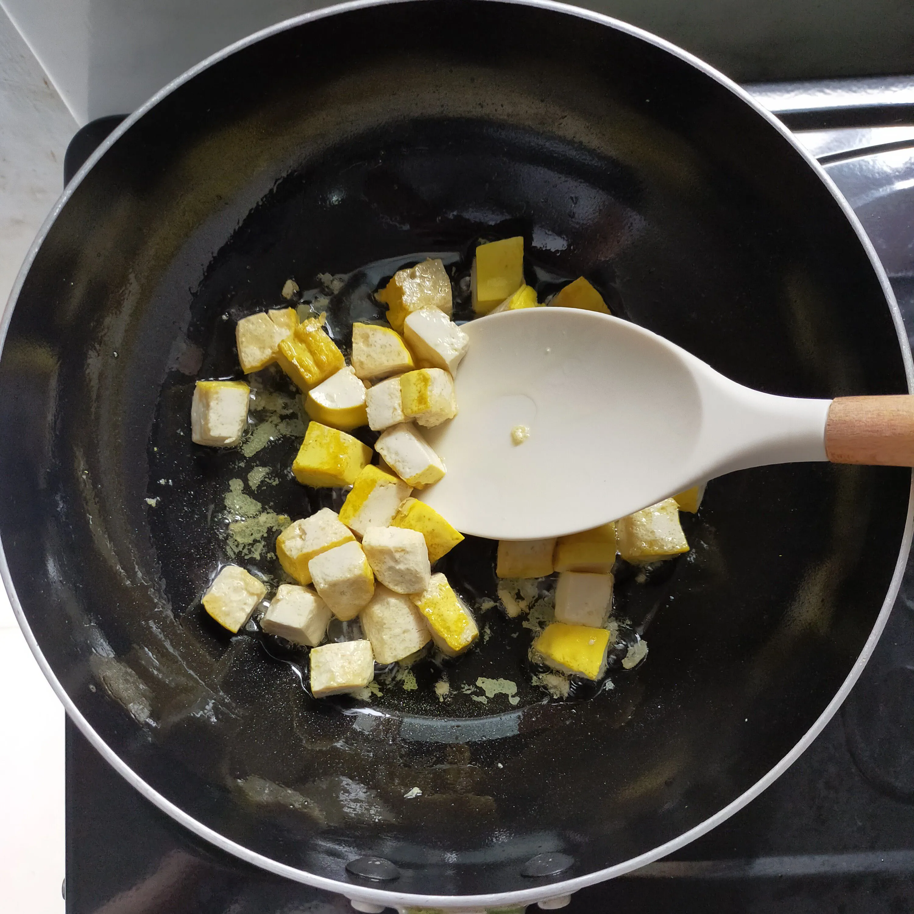 Step 2 Tumis Pokcoy Tahu Wortel