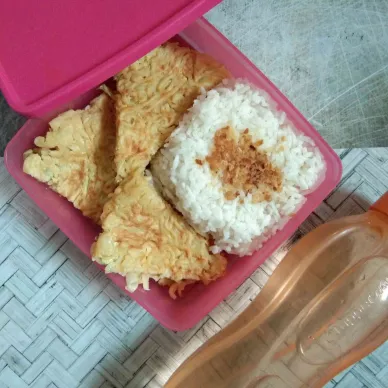 Bekal Martabak Mie Telur #MISIHARIANAKNASIONAL
