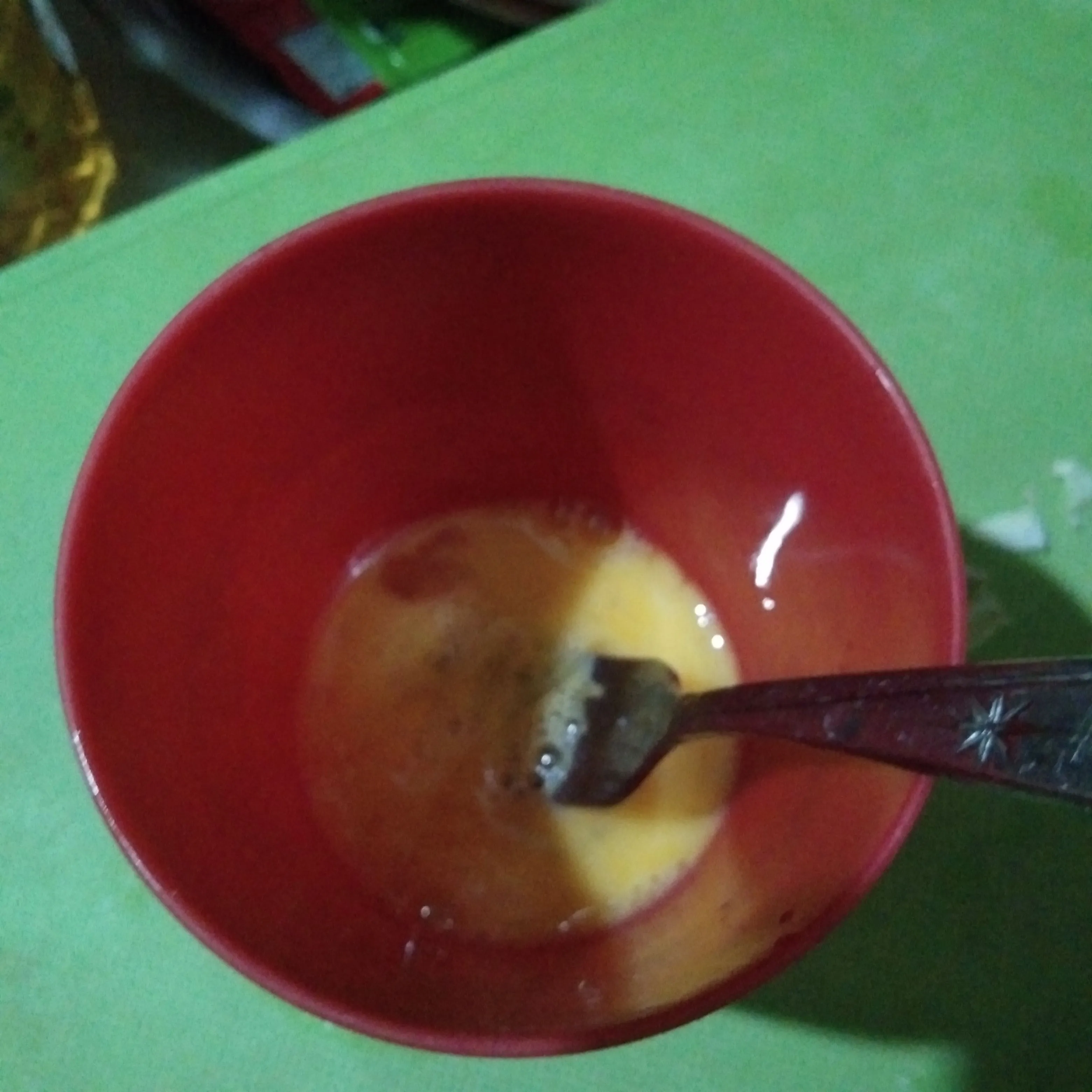 Step 2 Bekal Sosis Gulung Telur