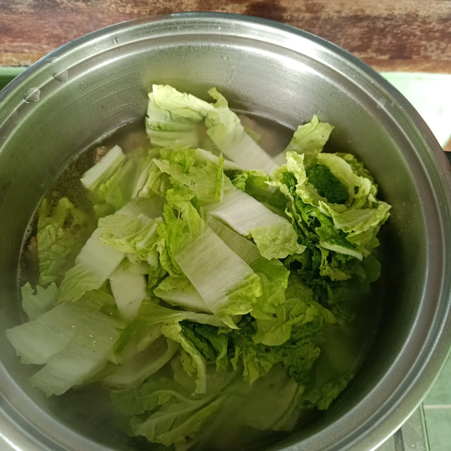 Step 6 Sup Ayam Kuah Sawi Putih