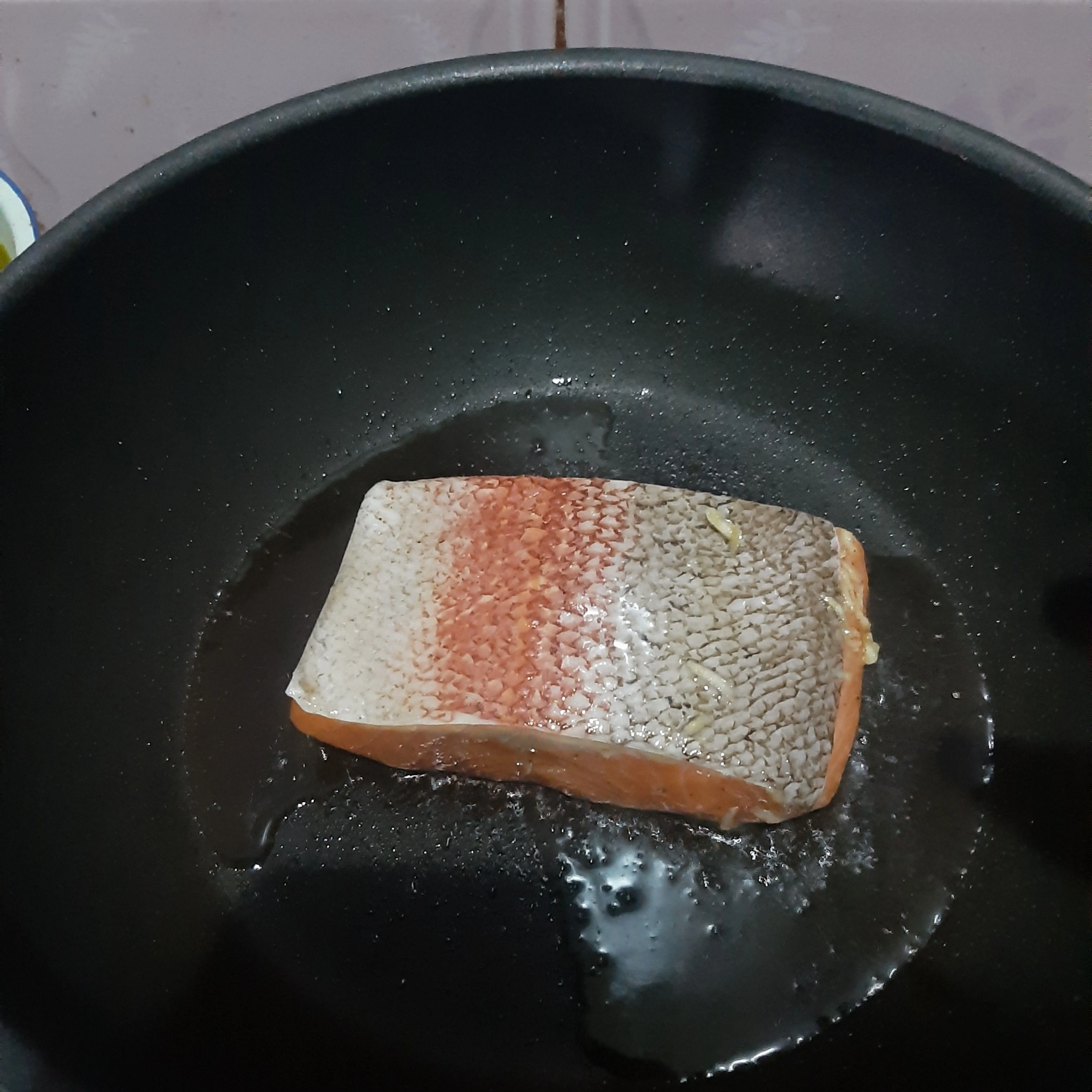 Step 3 Steak Salmon Lada Hitam