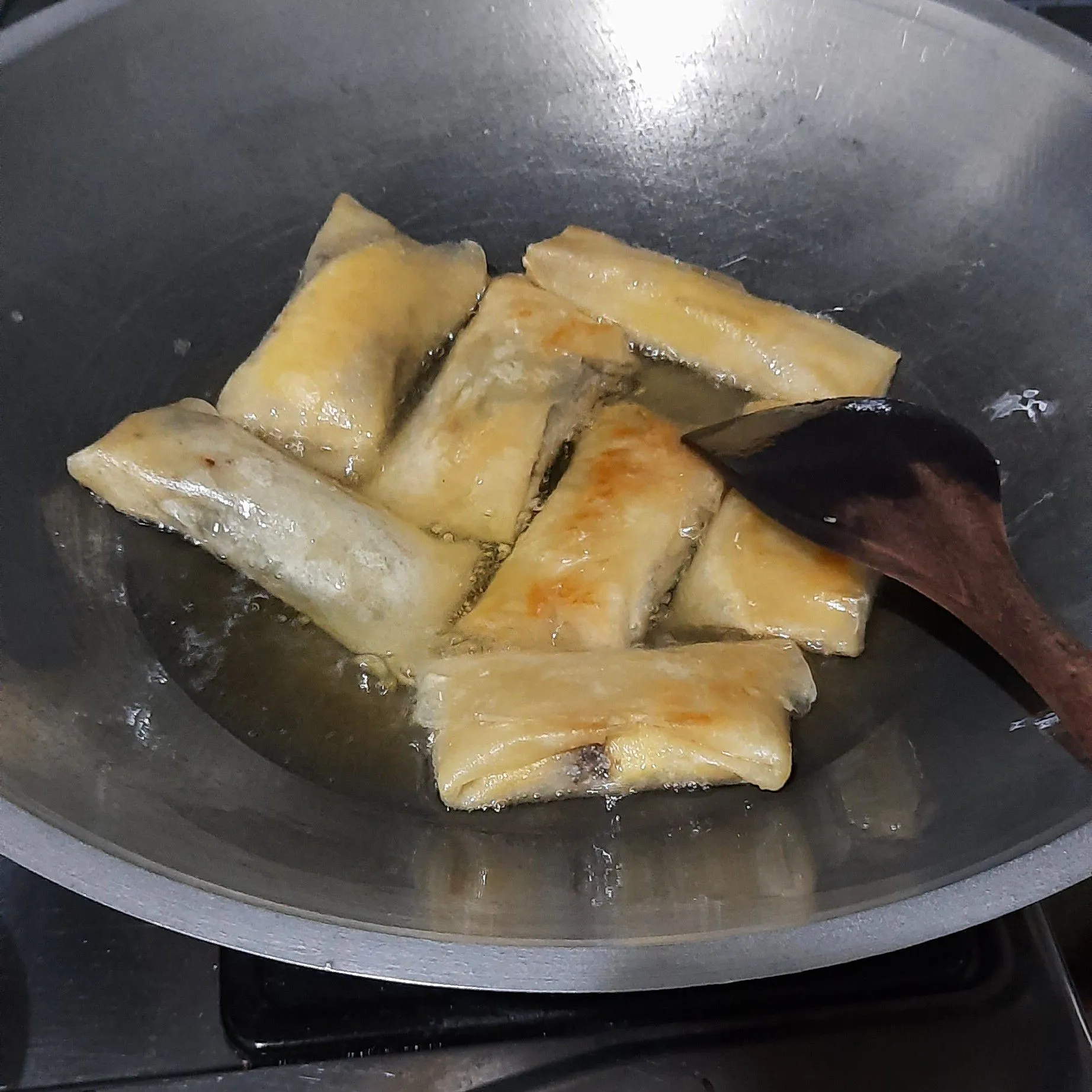 Step 5 LUMPIA PISANG COKLAT