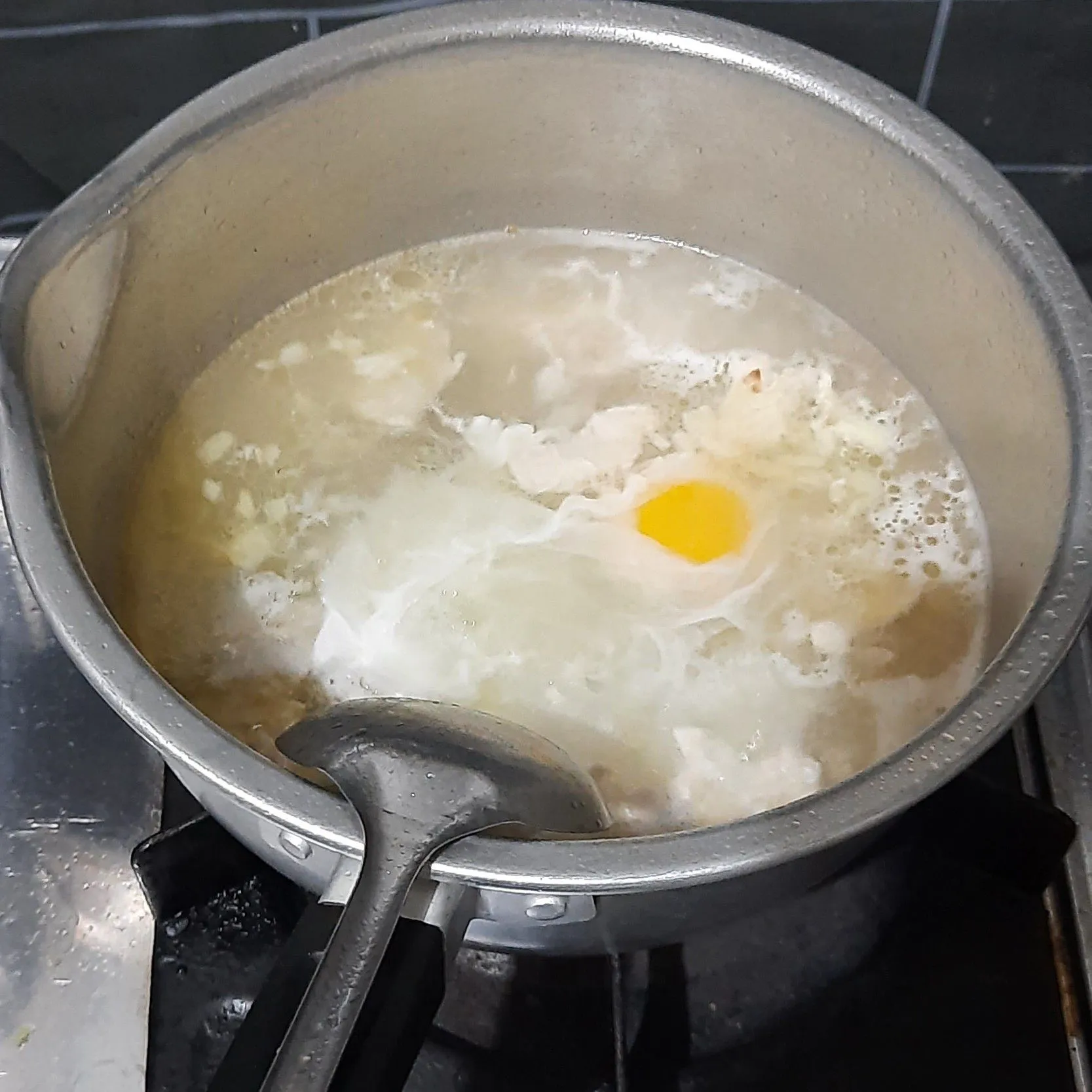 Step 2 KWETIAU KUAH TELUR
