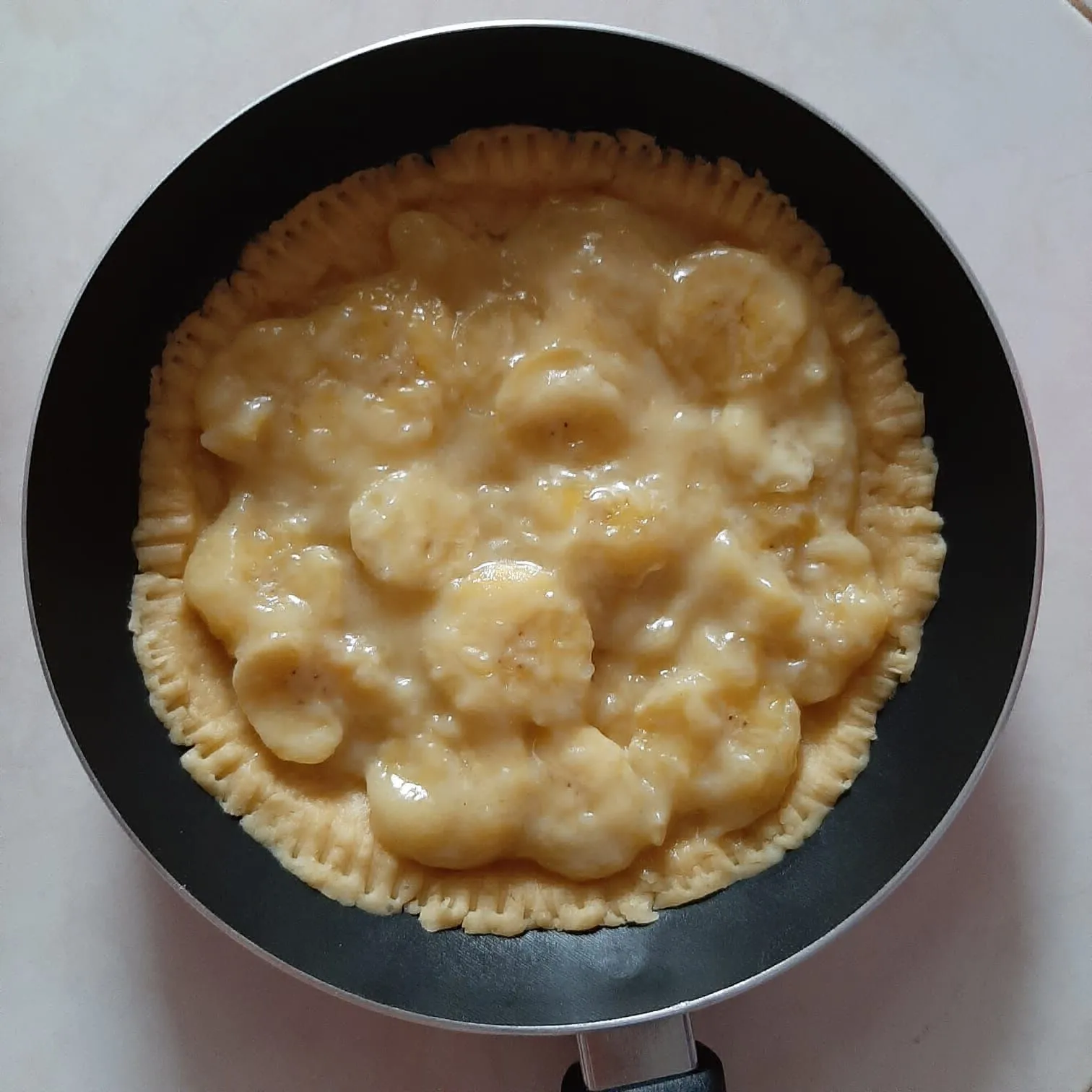 Step 5 Pie Pisang Teflon