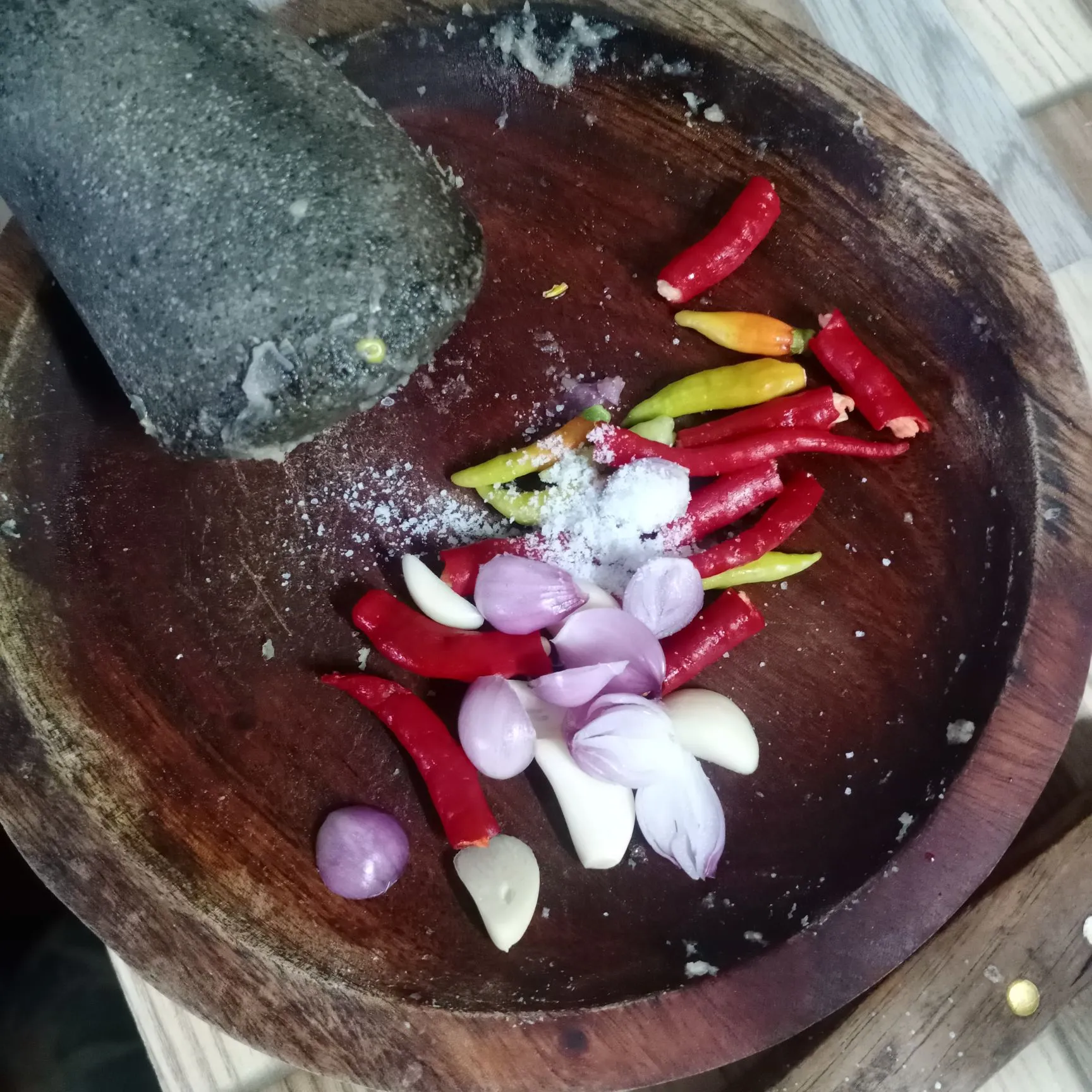 Step 2 Ikan Layang Saus Pedas