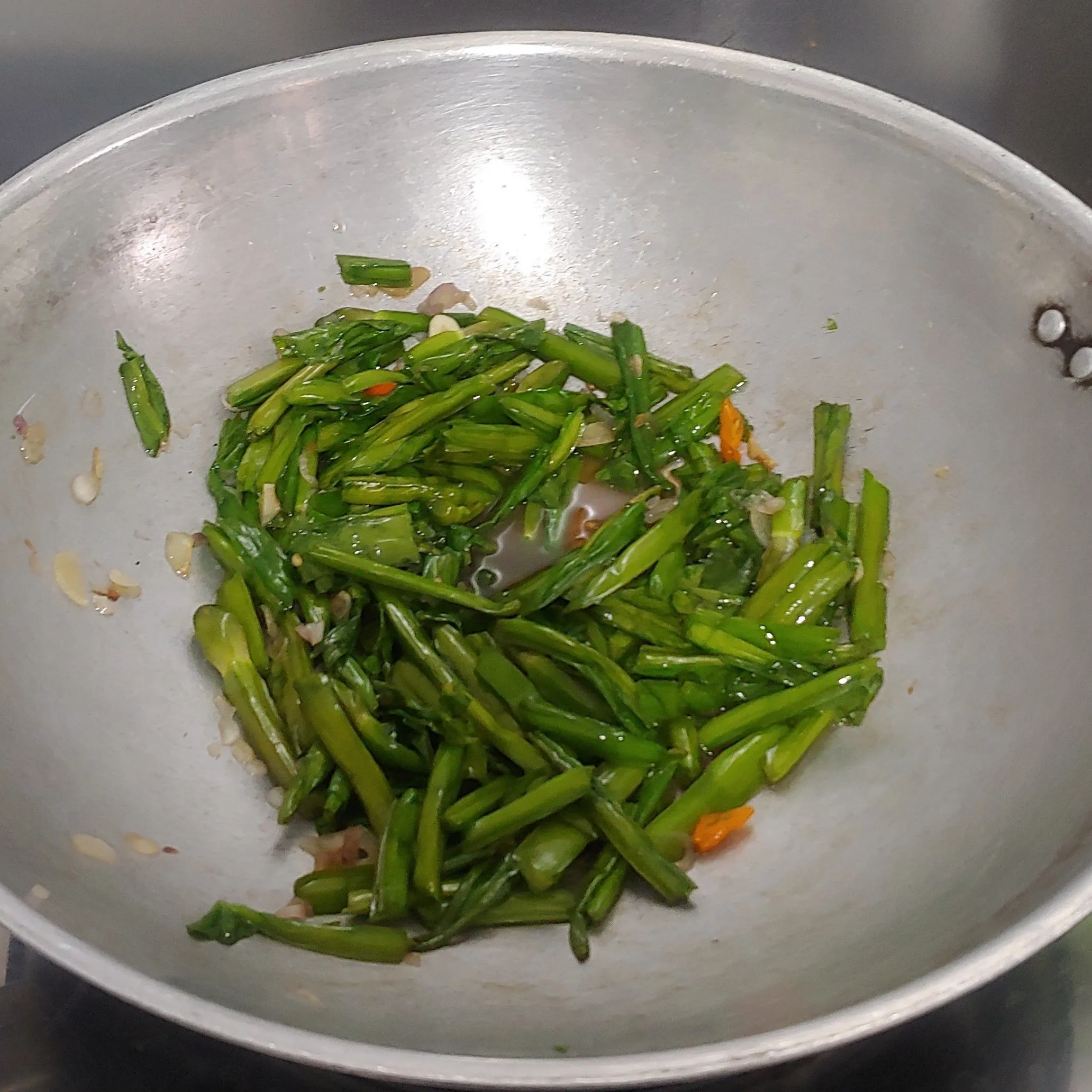Step 5 Tumis Genjer