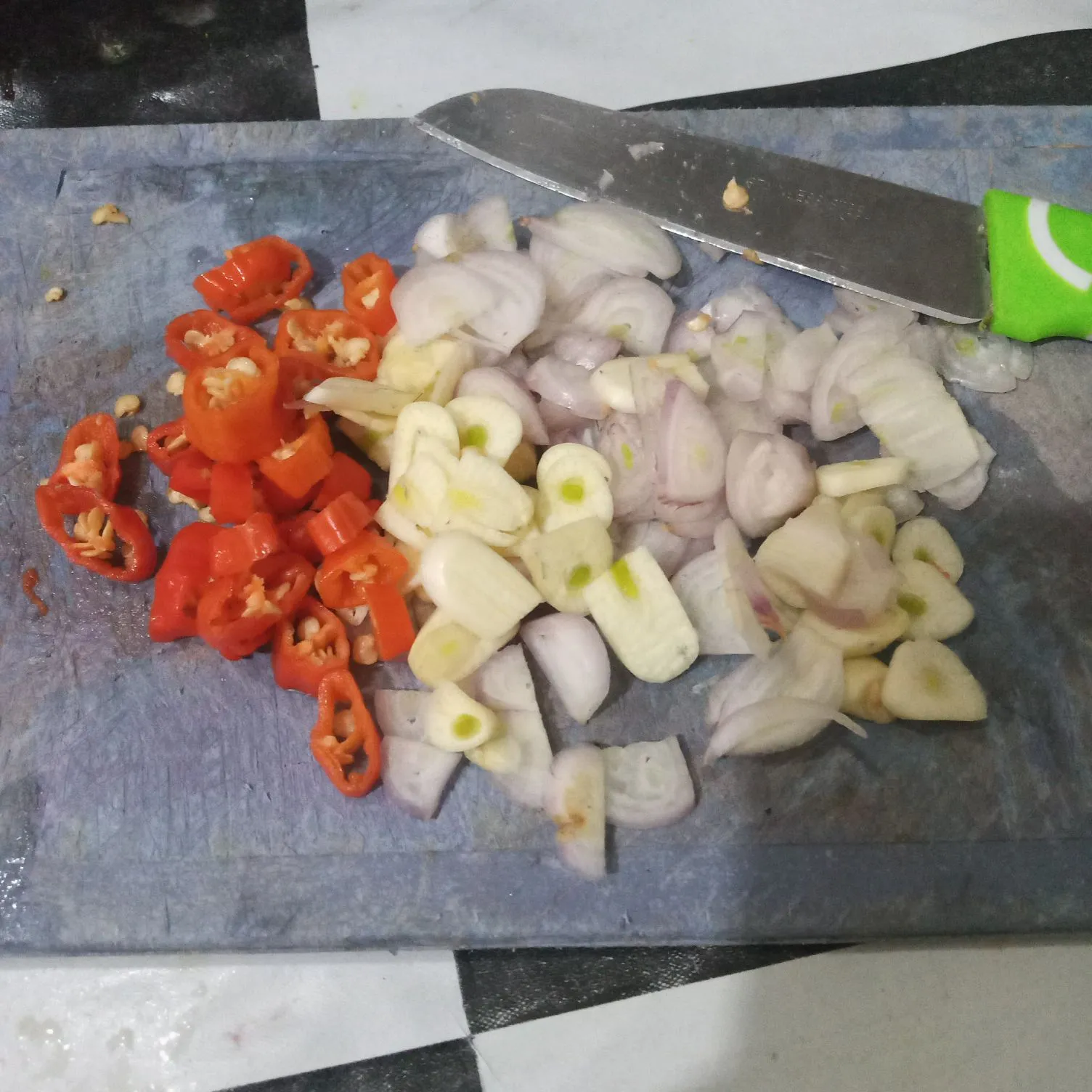 Step 2 Oseng Tahu Kulit Hati Ayam