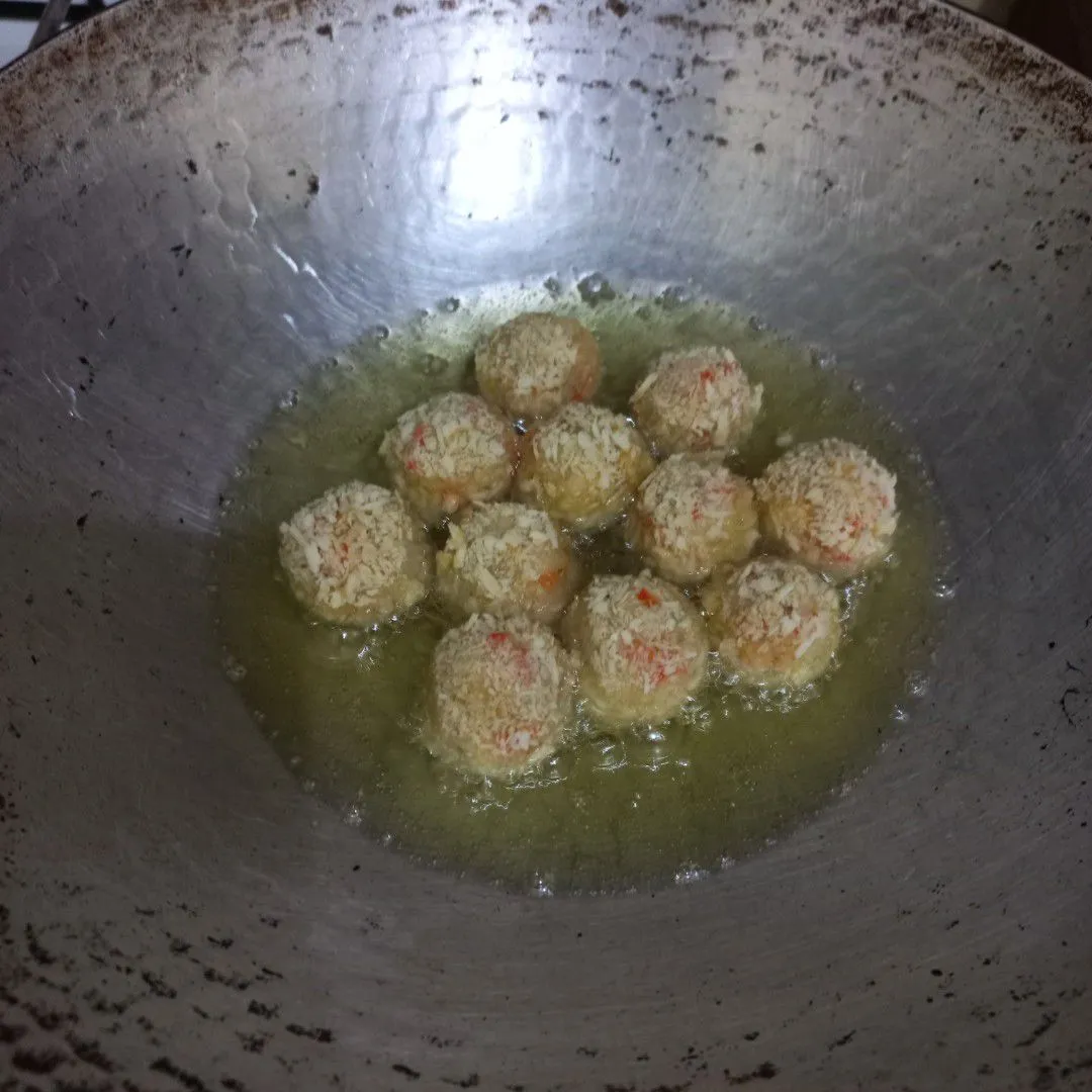 Step 8 Rogout Goreng Isi Keju Lumer