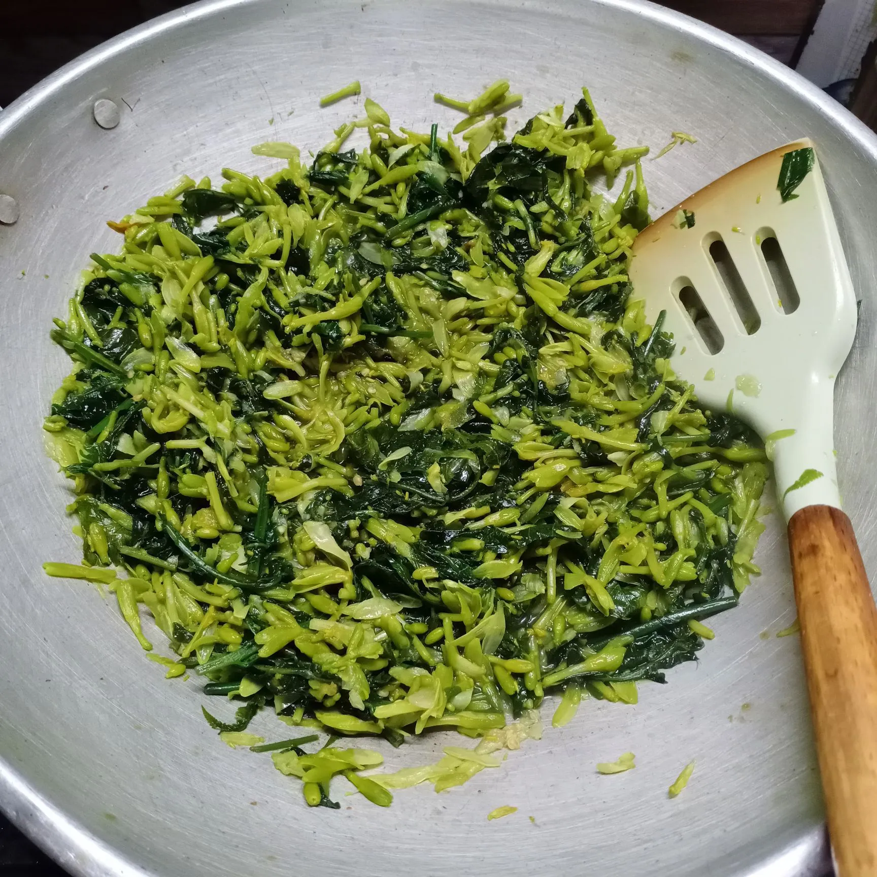 Step 7 Bunga Pepaya Tumis Saus Tiram