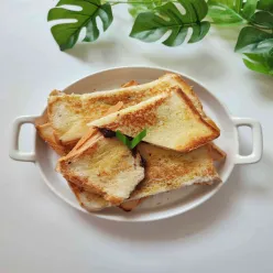 Roti Bakar Meses