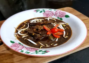 Rawon Daging Sapi Original #JelajahBarat