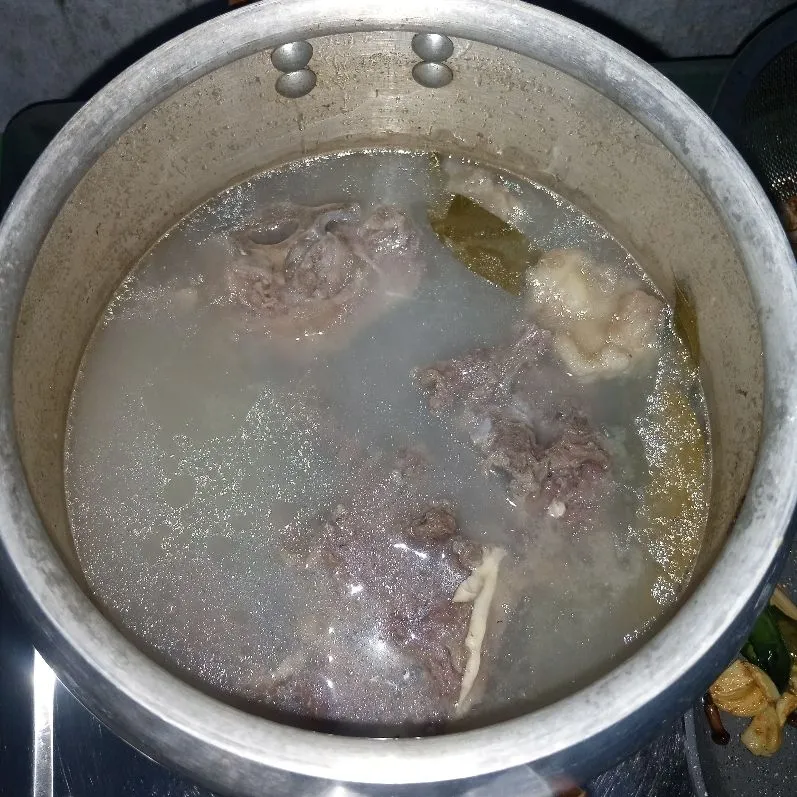 Step 1 Sop Iga Sapi