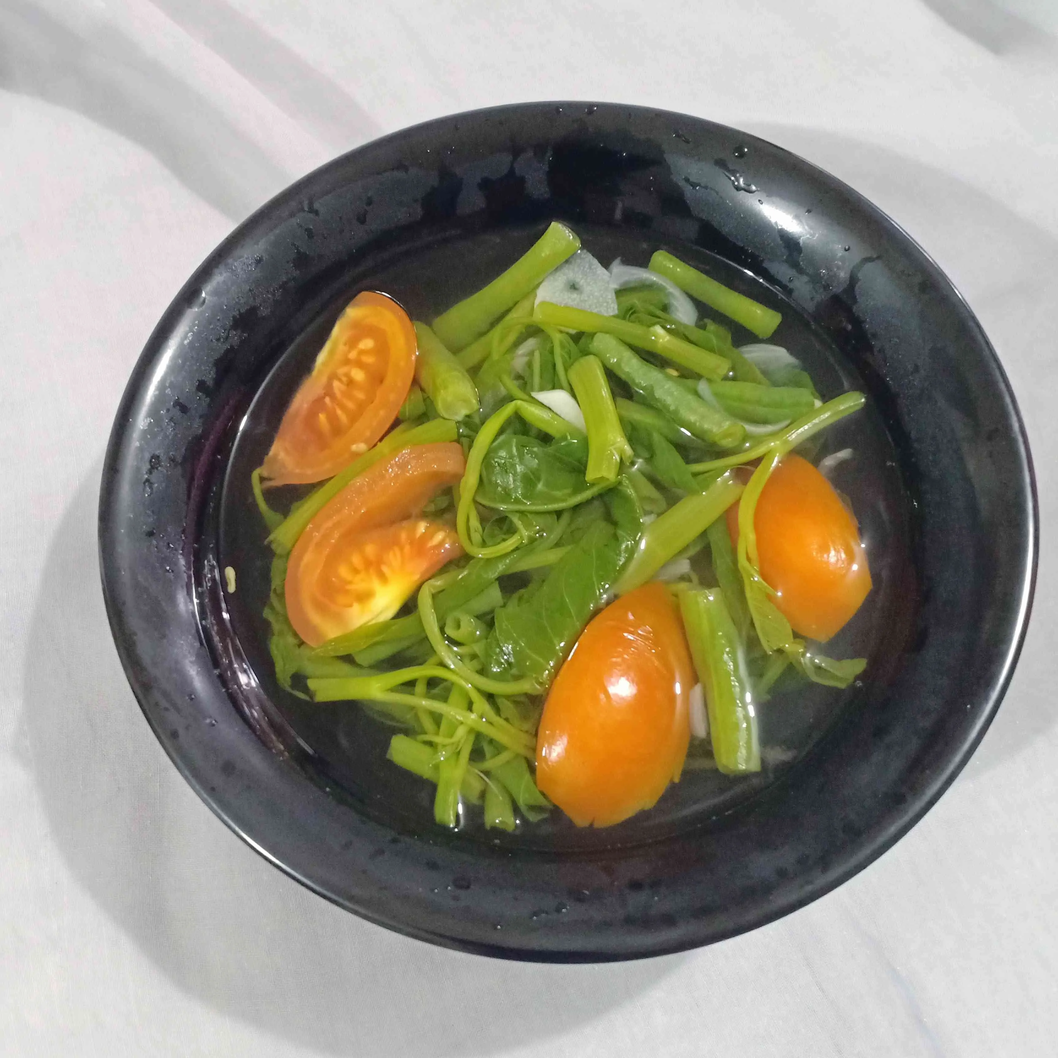 Sayur Bening Kangkung Tomat