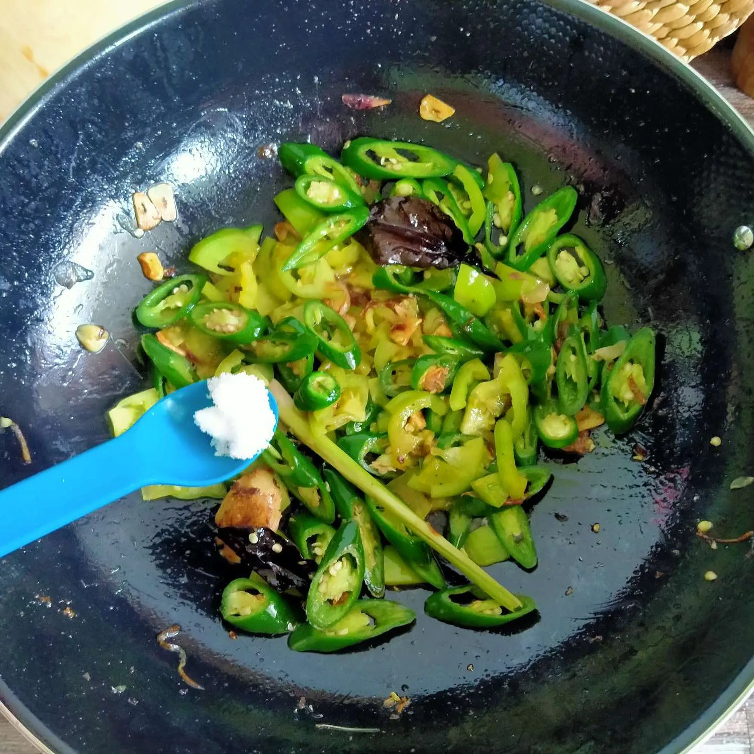 Step 3 Oseng Tongkol Cue Cabe Ijo
