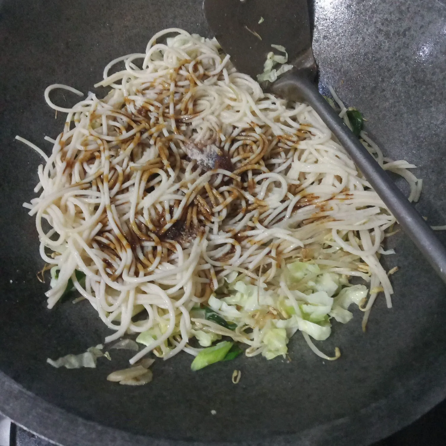 Step 5 Spaghetti Goreng Kol Kecap