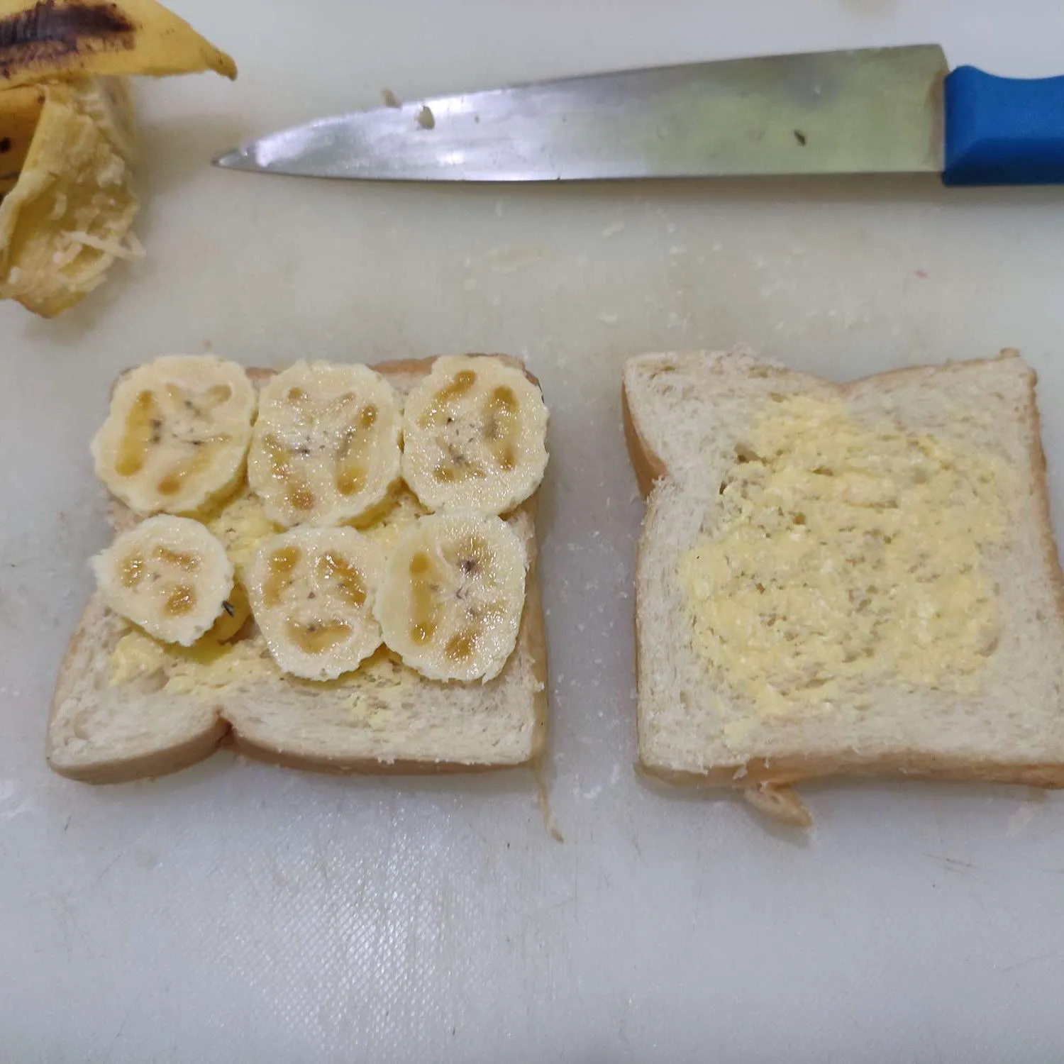 Step 2 Ide Bekal Roti Bakar Pisang Coklat