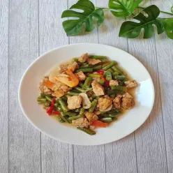 Tumis Tempe Kacang Saos Tiram