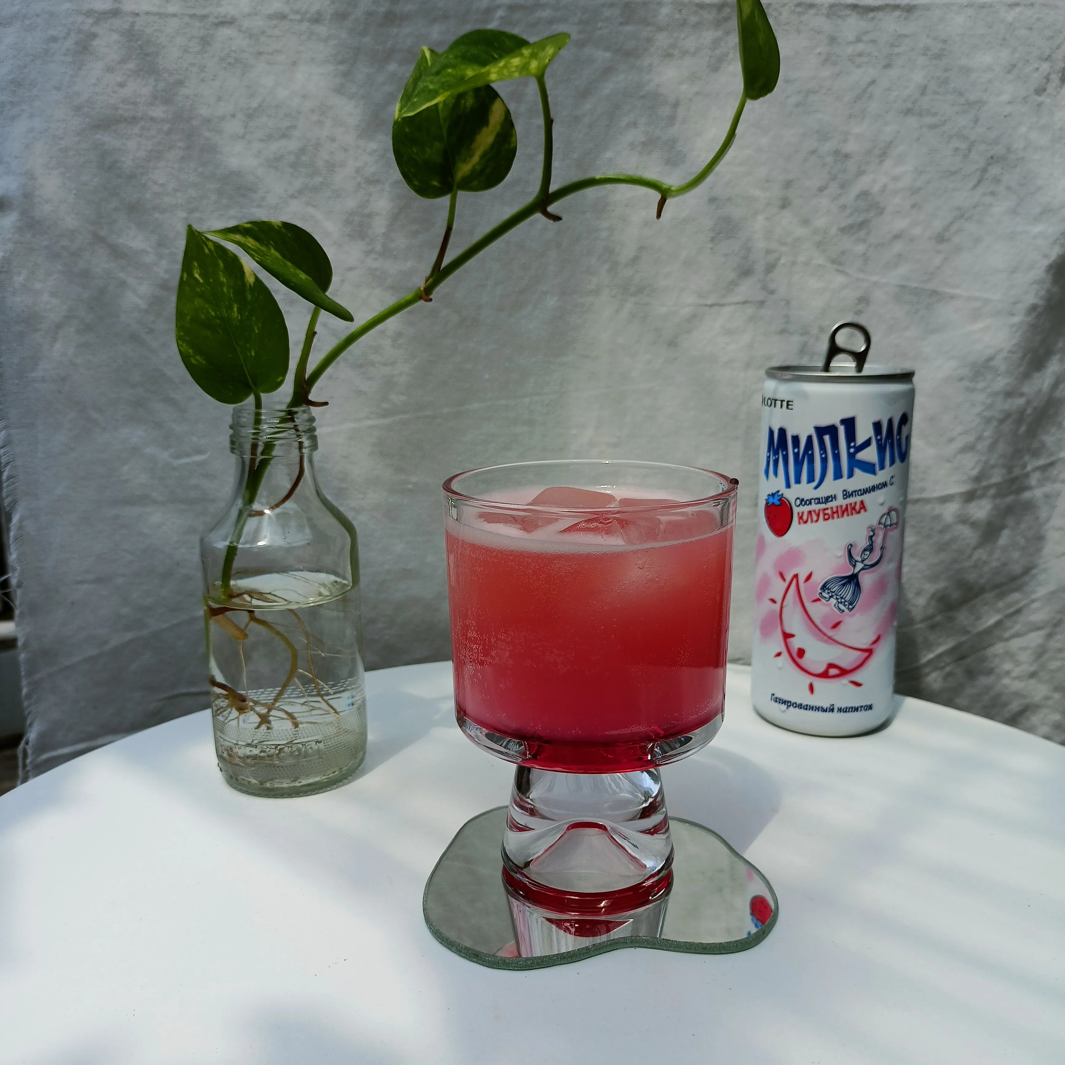 Step 4 Milkis Strawberry with Cotton Candy