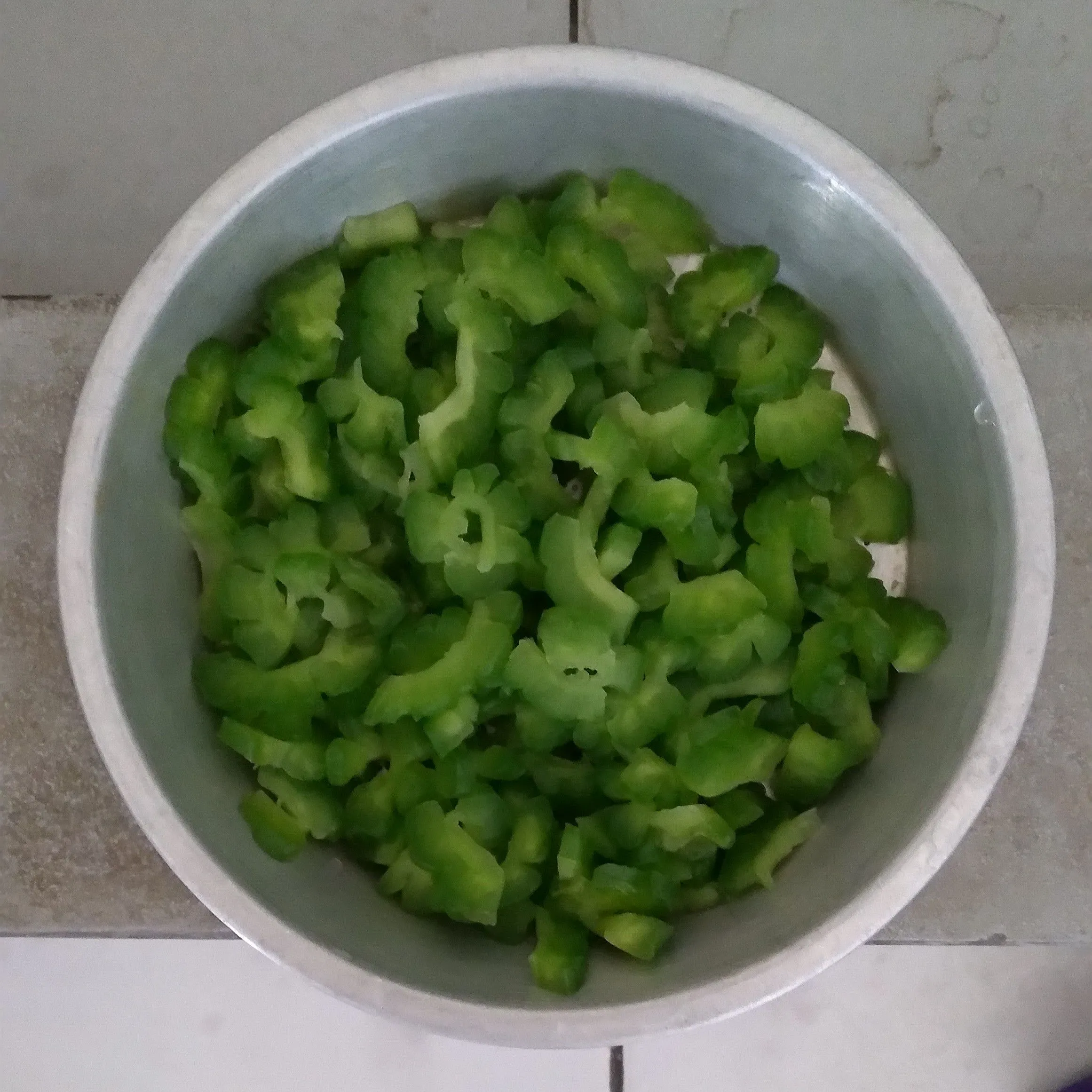 Step 1 Tumis Pare Ikan Teri