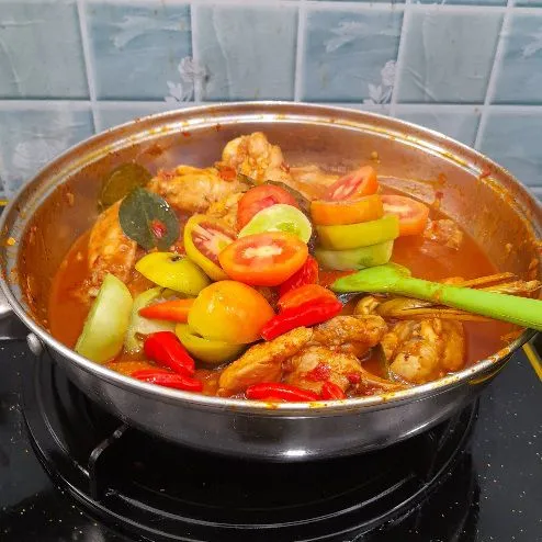 Step 8 Ayam Asam Pedas