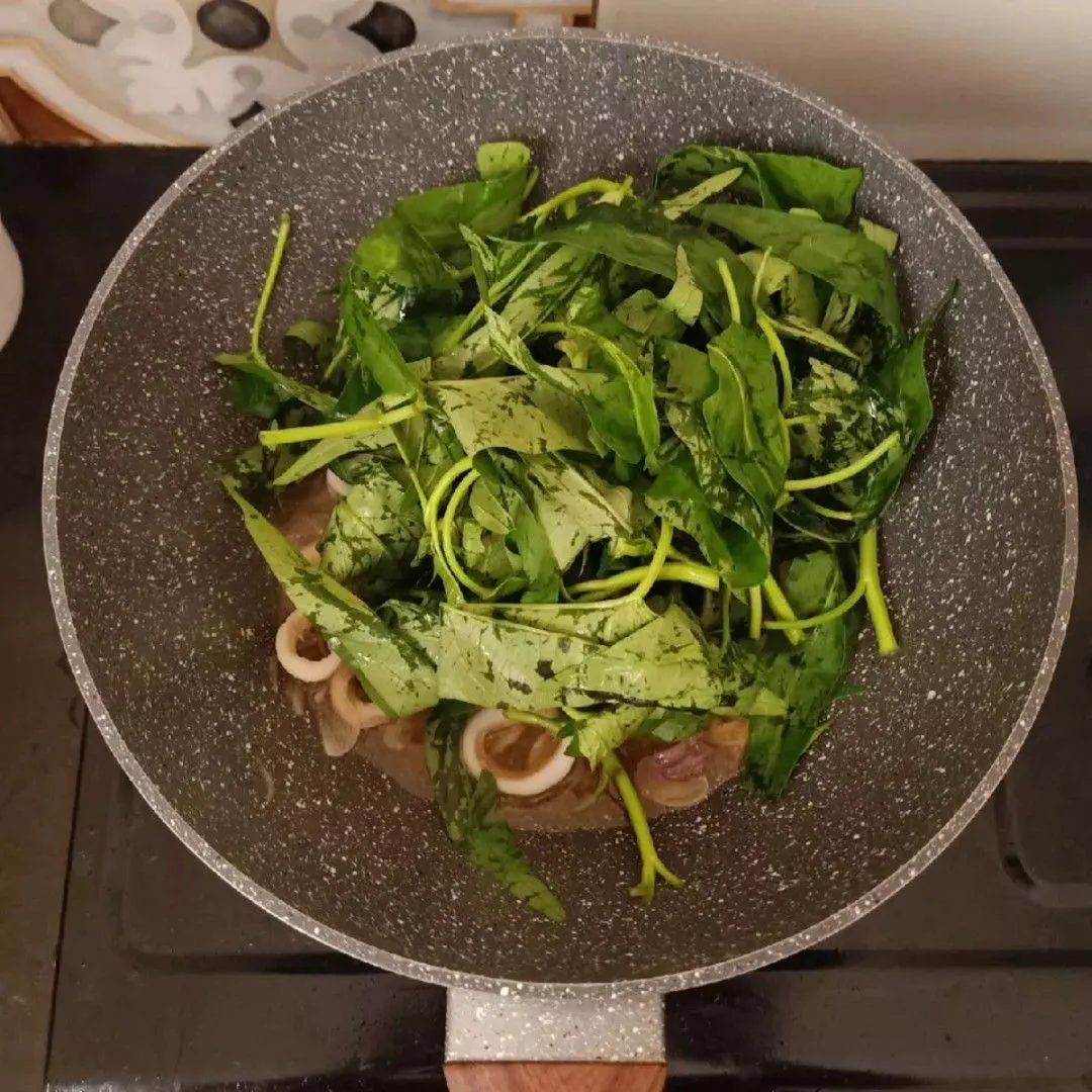 Step 4 Kangkung Cumi Saus Tiram