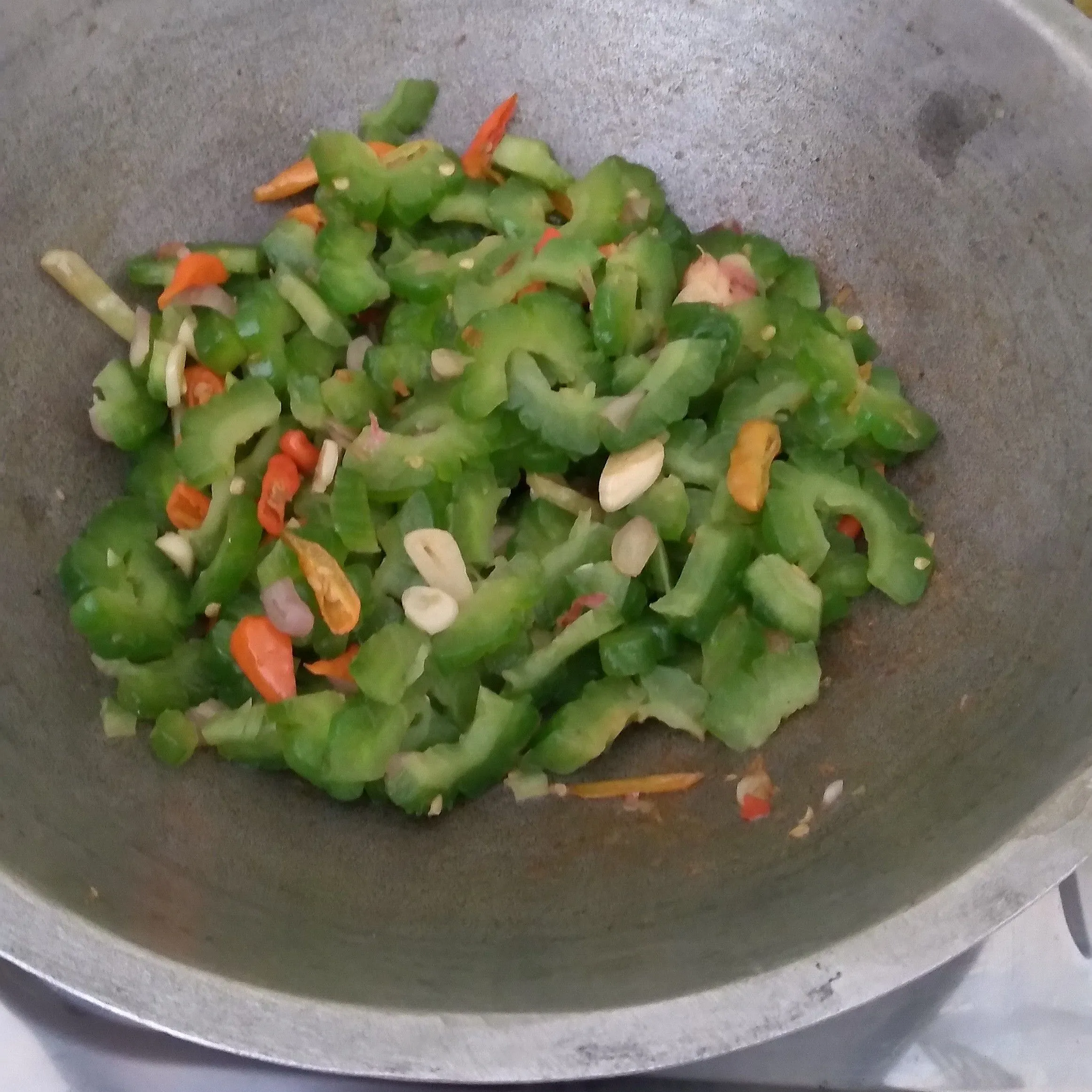 Step 3 Tumis Pare Ikan Teri