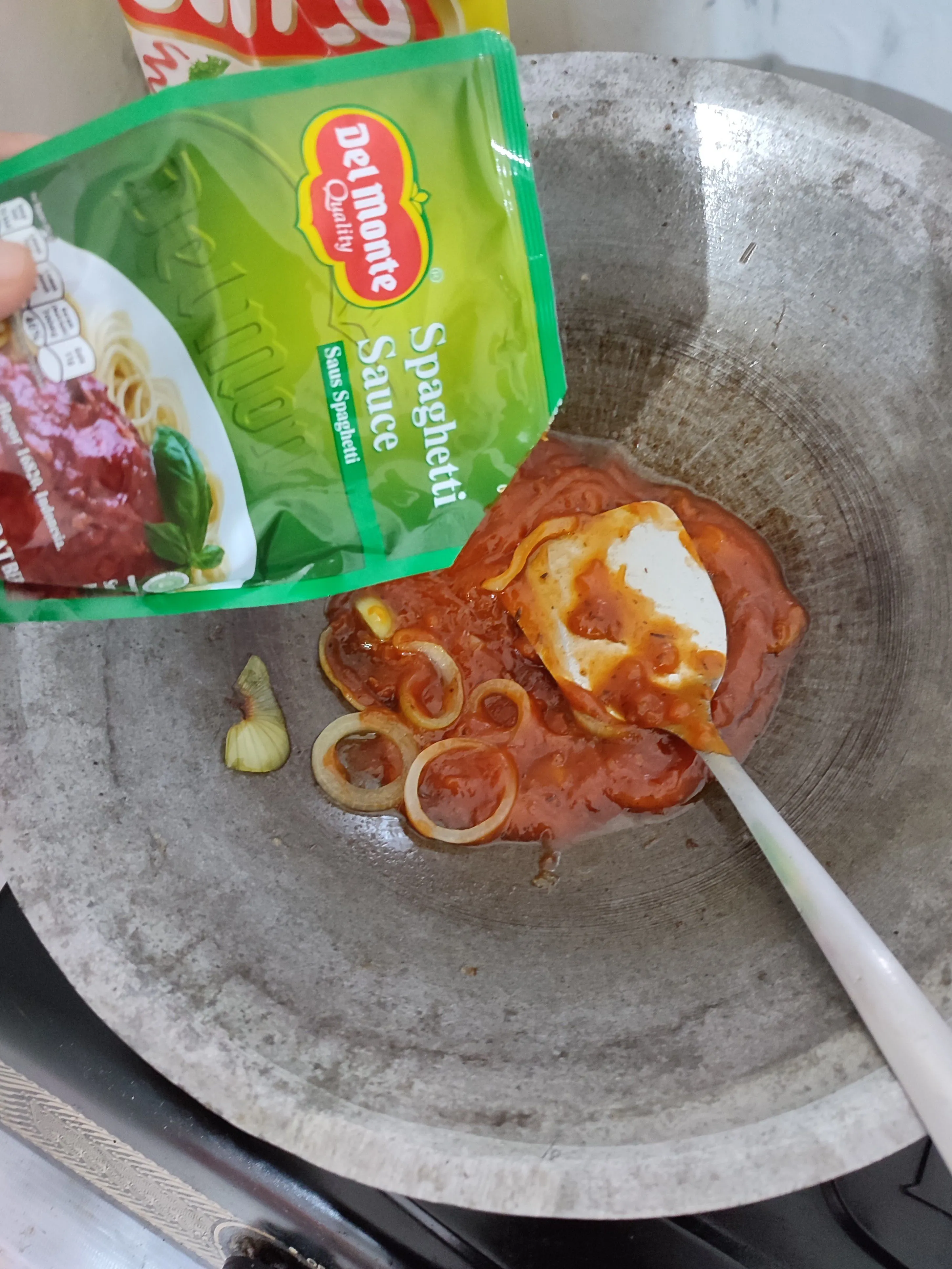 Step 5 Spaghetti Cheese