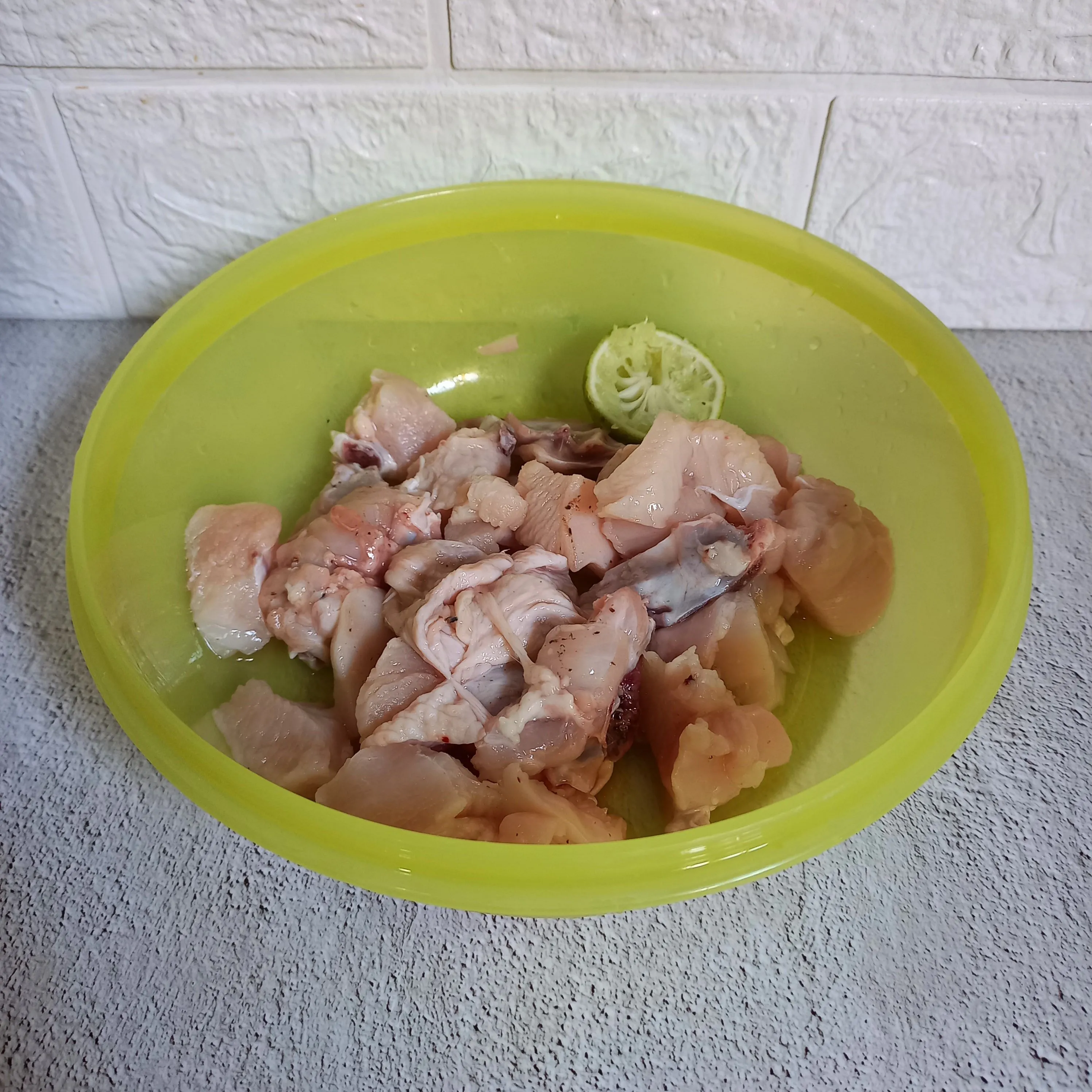 Step 1 Tumis Ayam Tomat Merah