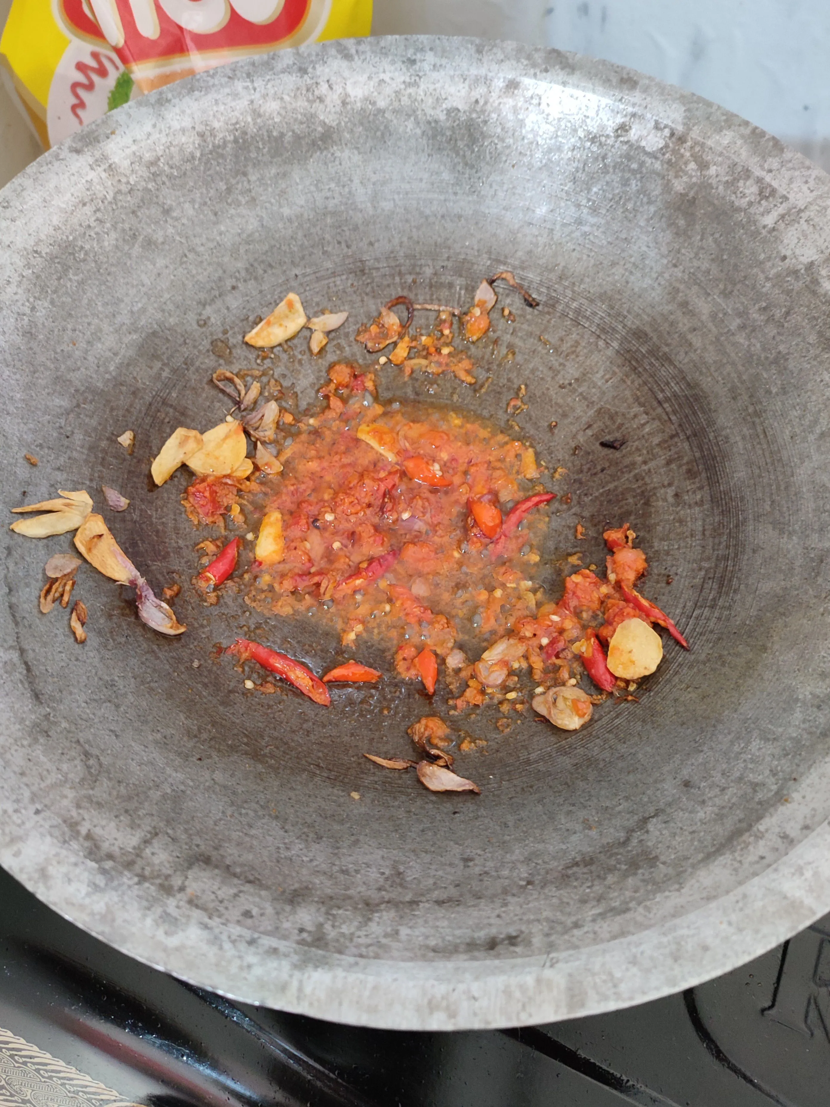Step 4 Tumis Daun Ubi Teri Jengki