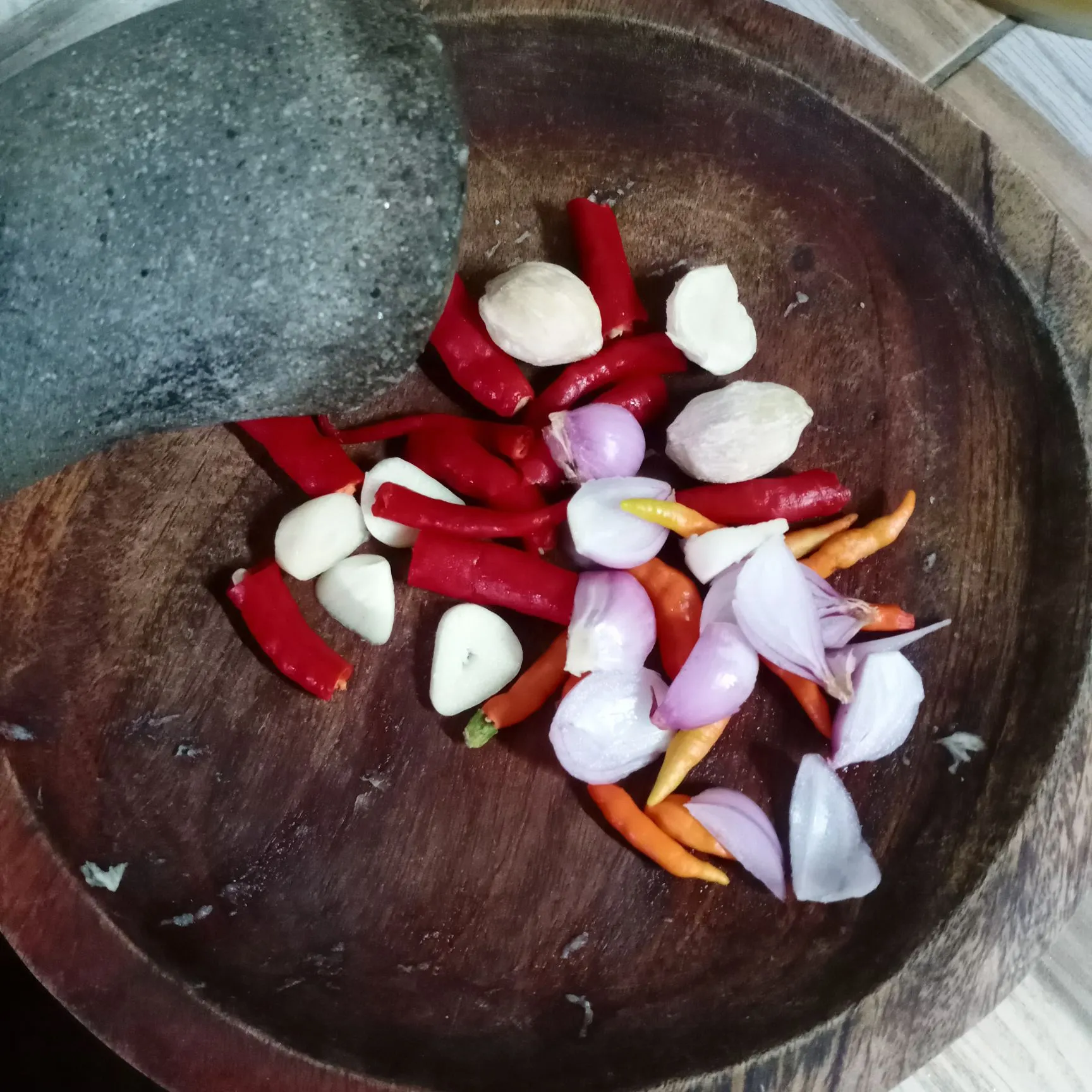 Step 3 Kembung Goreng Bumbu Kemiri