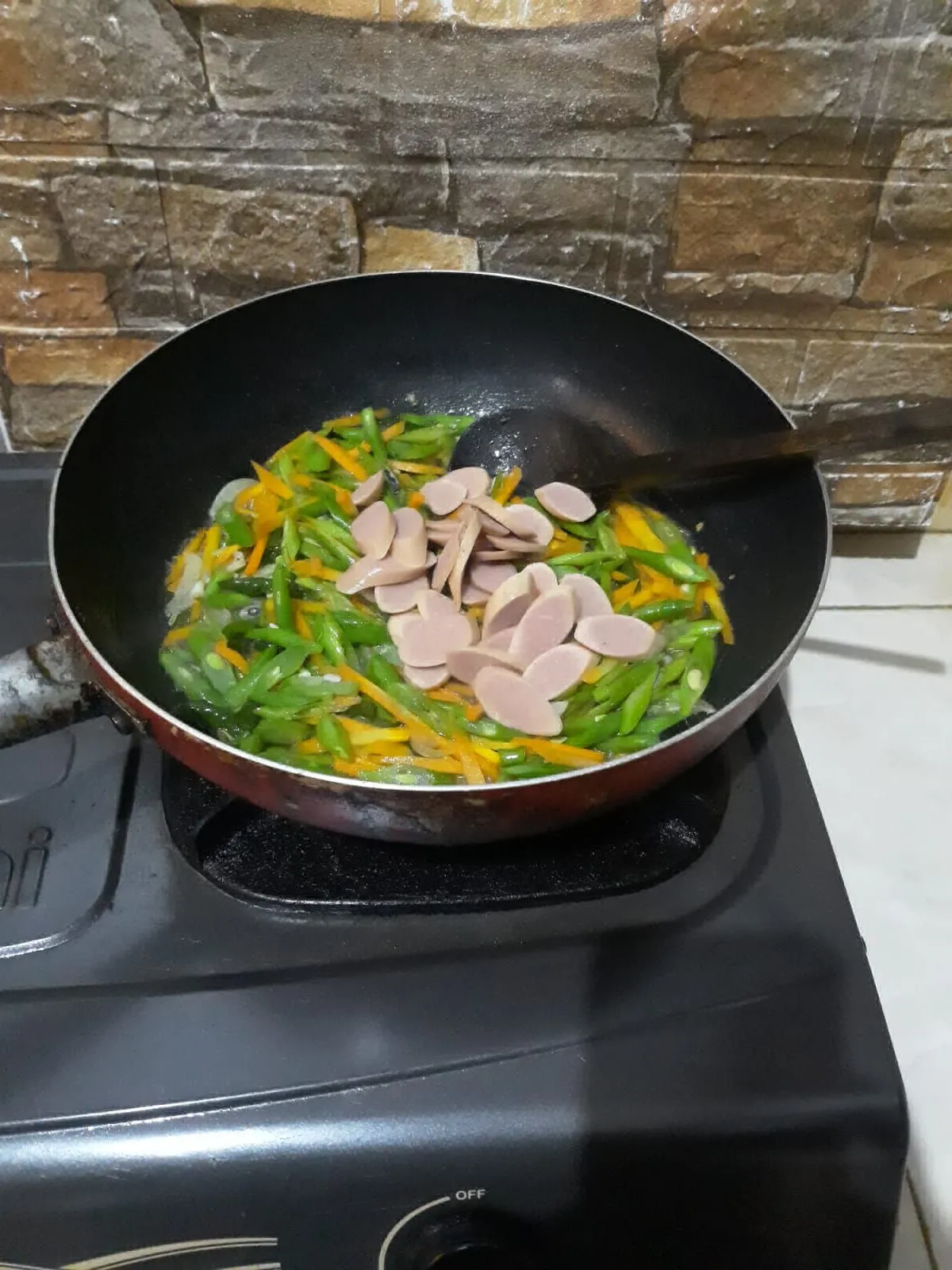Step 5 Tumis Buncis Sosis Cabai Ijo