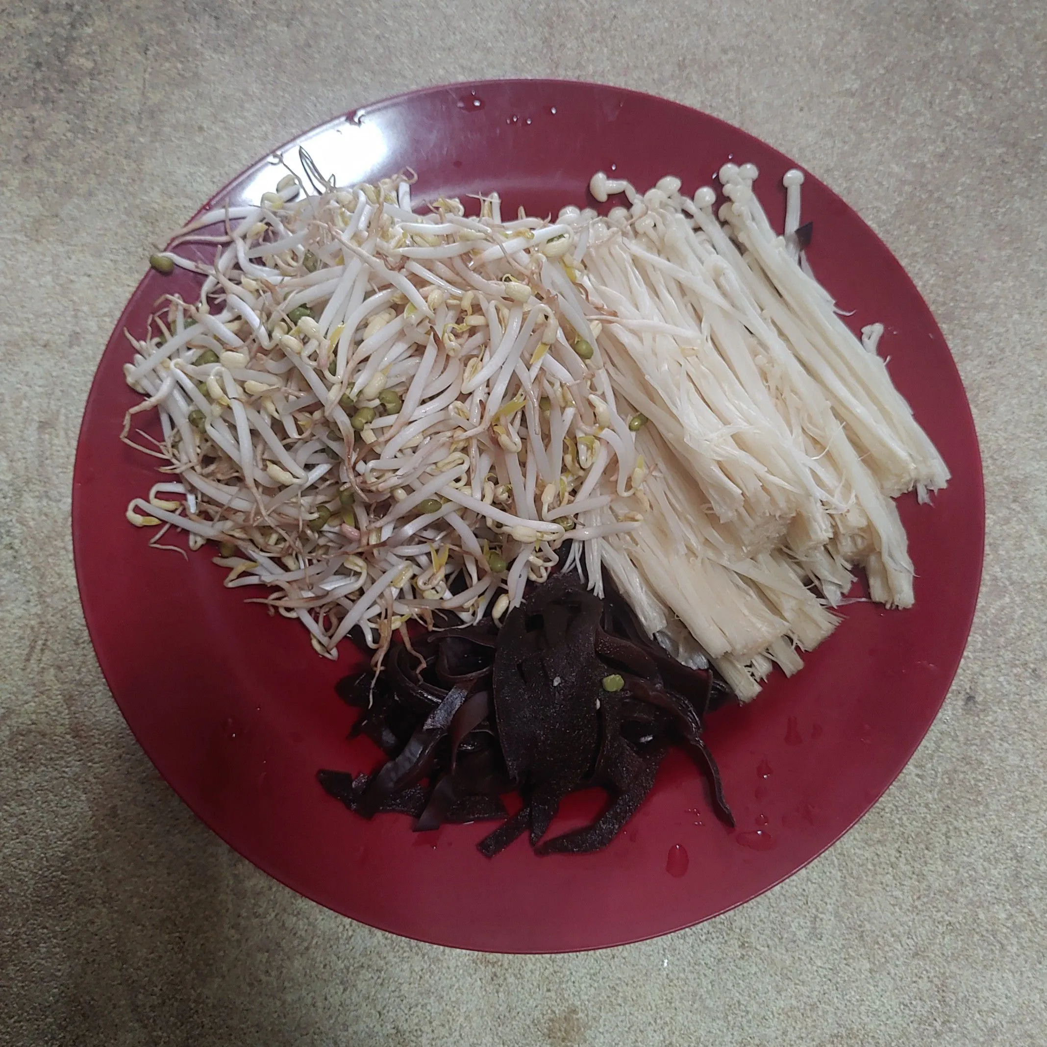 Step 1 Jamur enoki tumis