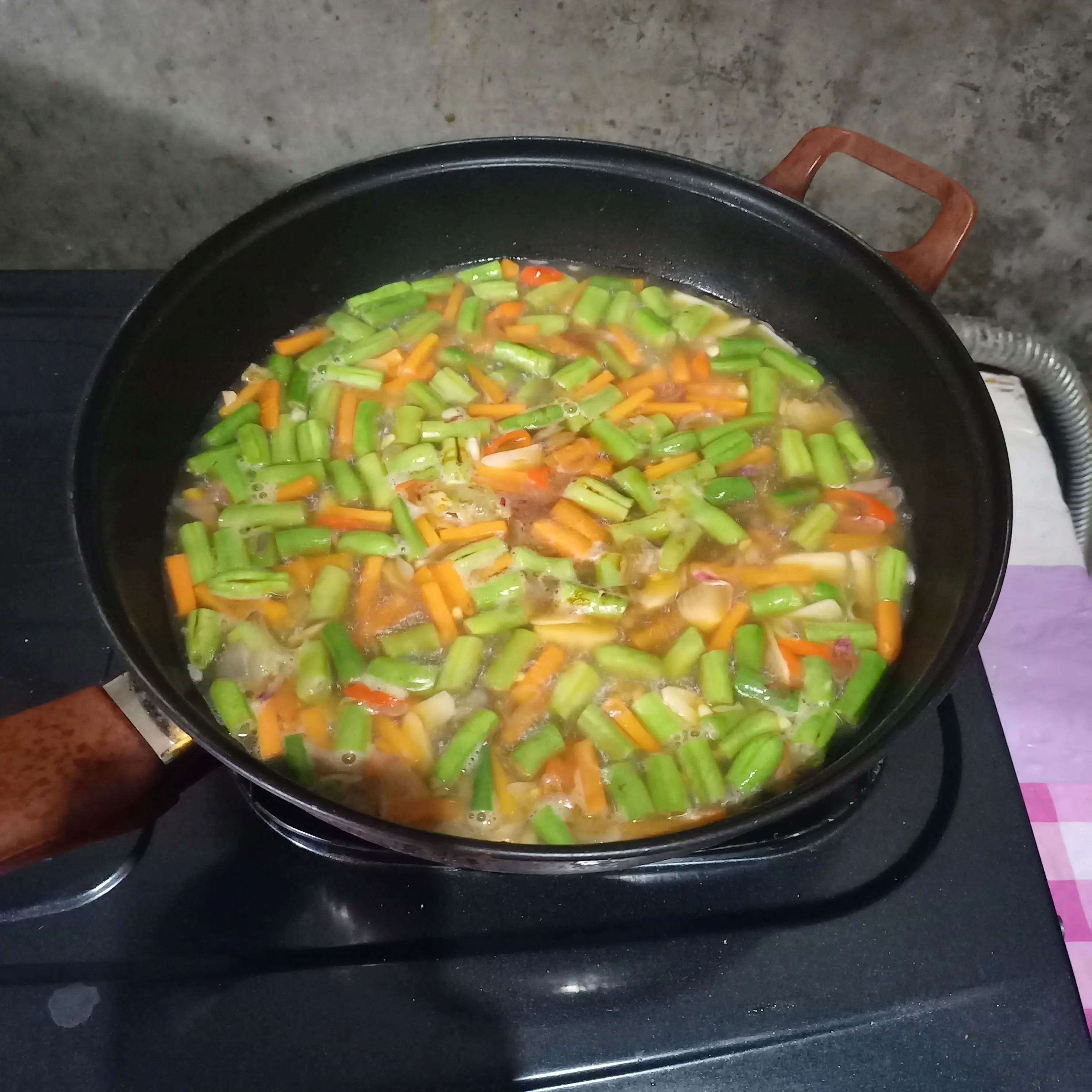 Step 3 Tumis Tahu dan Sayur