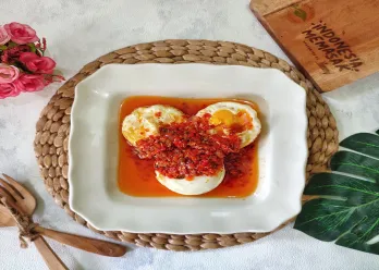 Telur Ceplok Balado