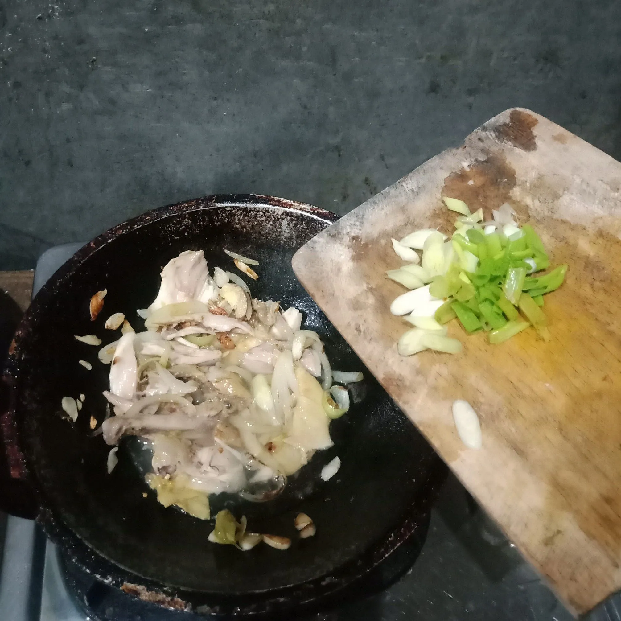 Step 4 Ayam Suwir Bumbu Kecap