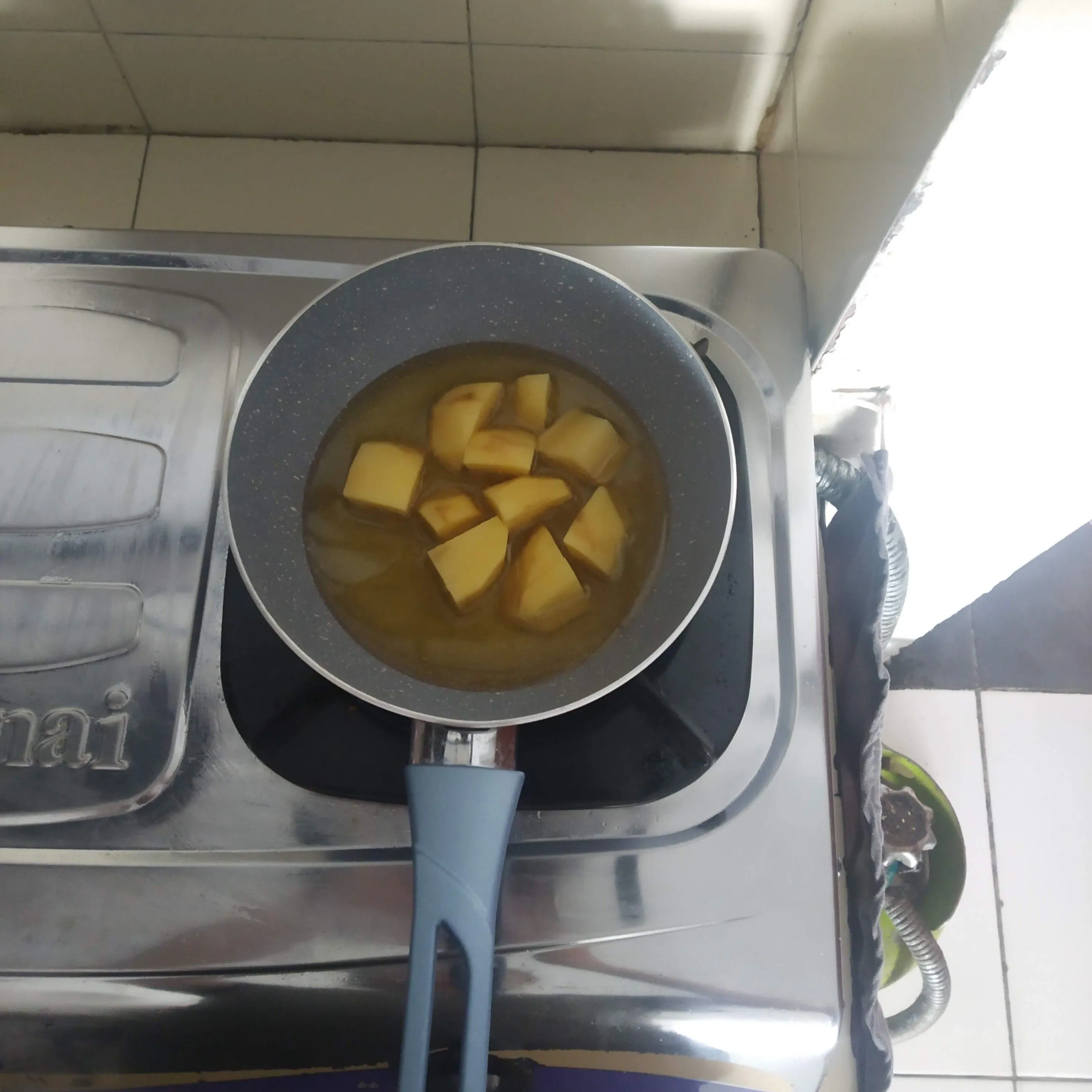 Step 1 Semur Kentang Telur