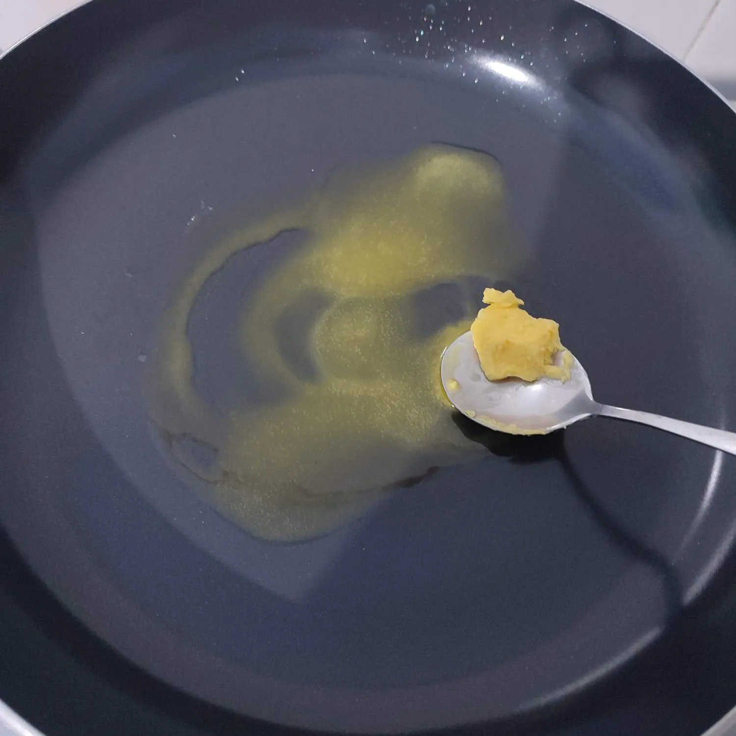 Step 1 Roti Bakar Coklat Kacang