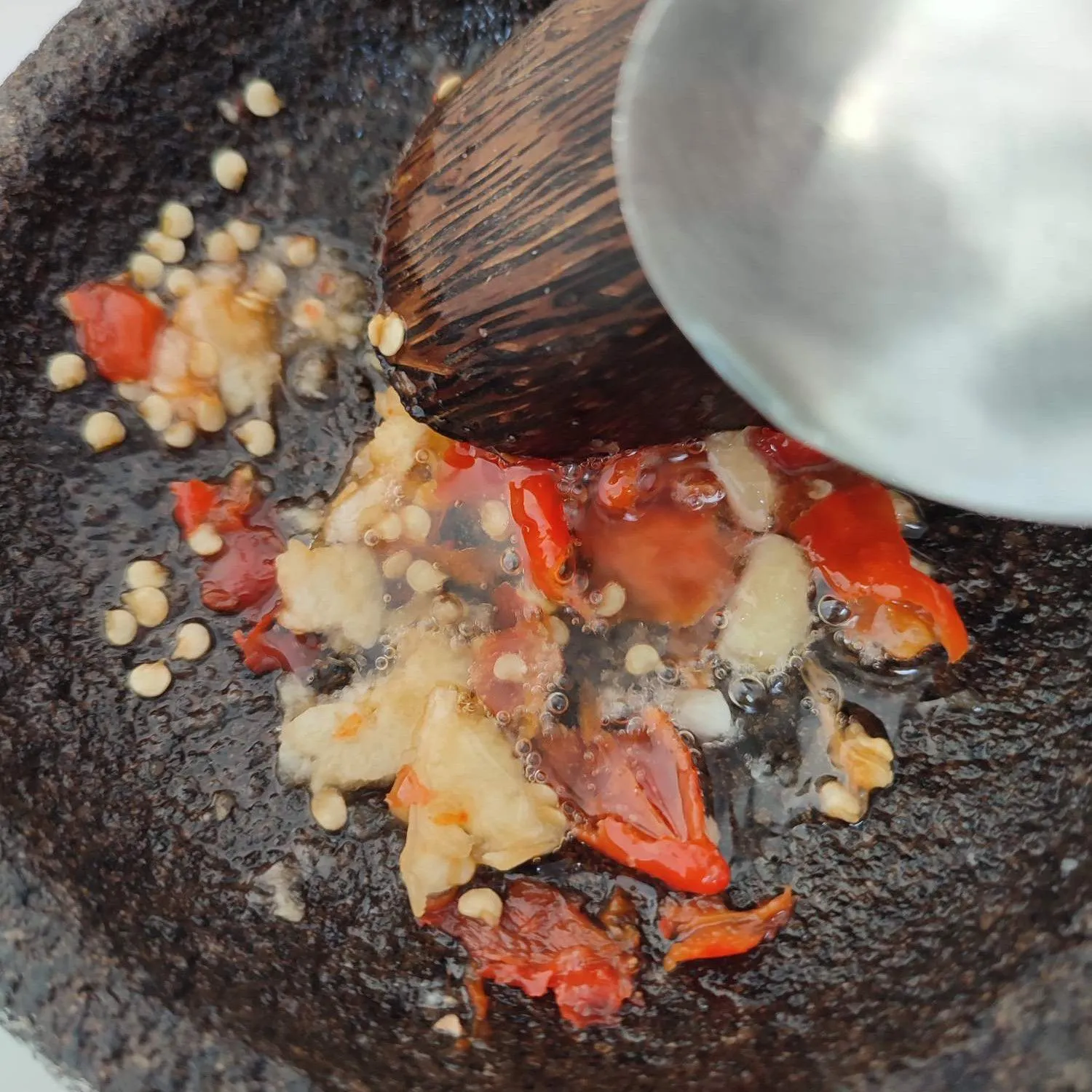 Step 7 Tempe Bongkel Geprek Sambal Bawang