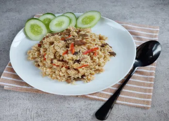 Nasi Goreng Bumbu Rendang