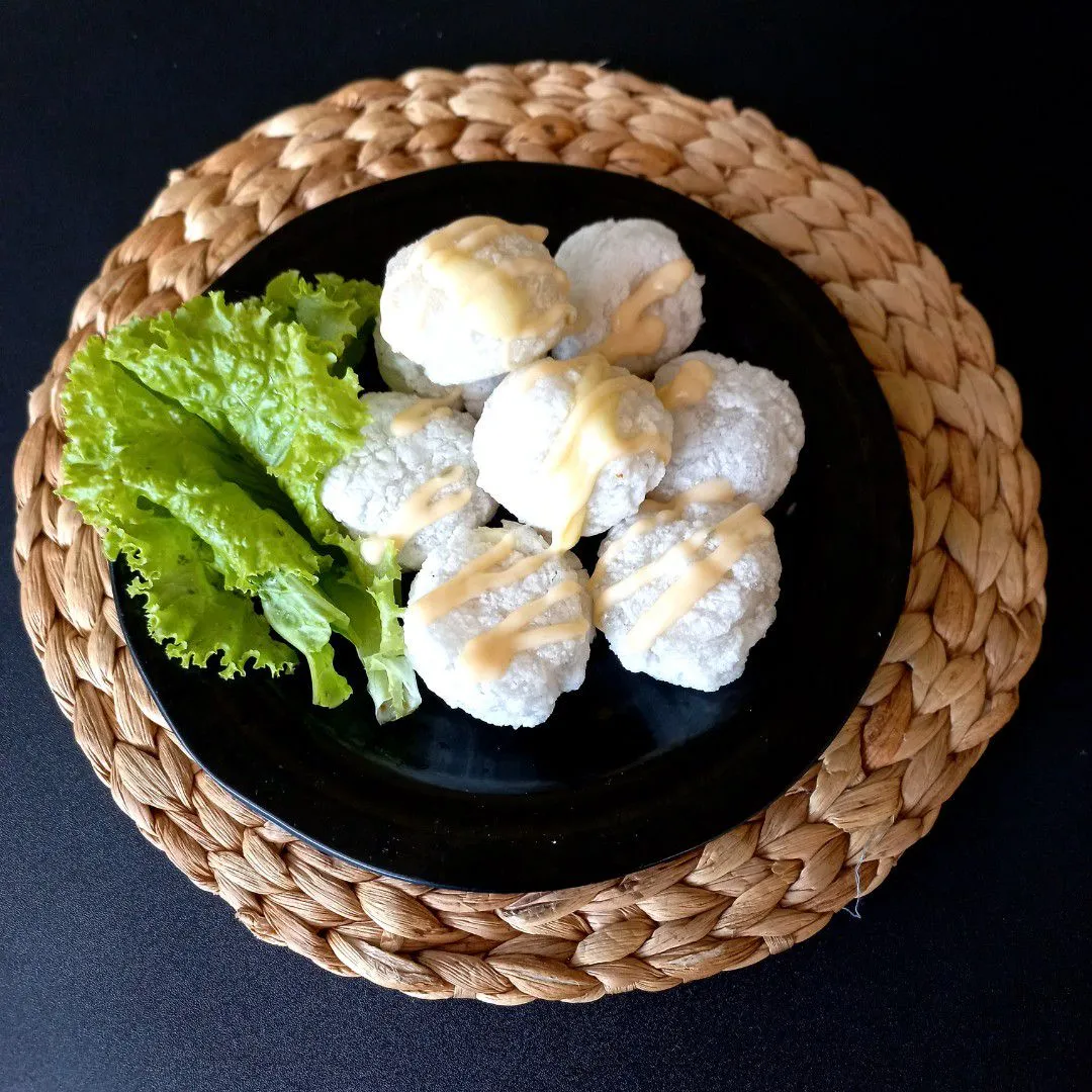 Step 6 Cireng isi Mozarella Siram Saus