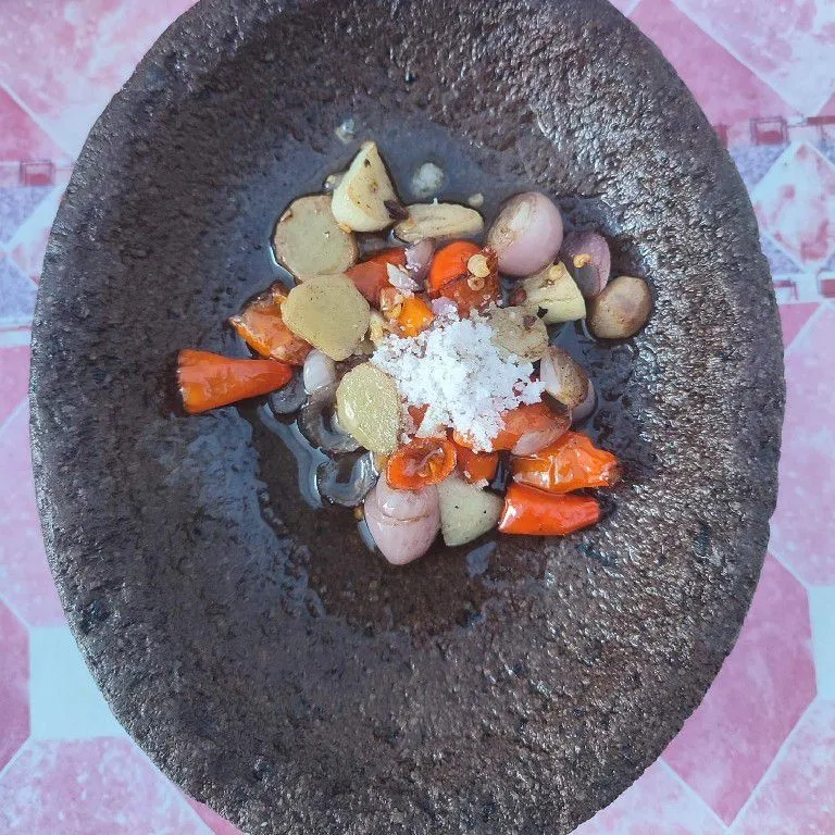 Step 5 Tempe Bungkil Sambel Kencur Kemangi