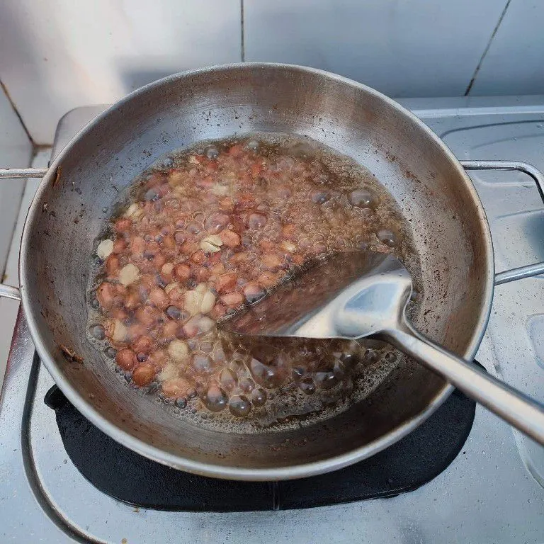 Step 1 Kering Teri Kacang Pedas Manis