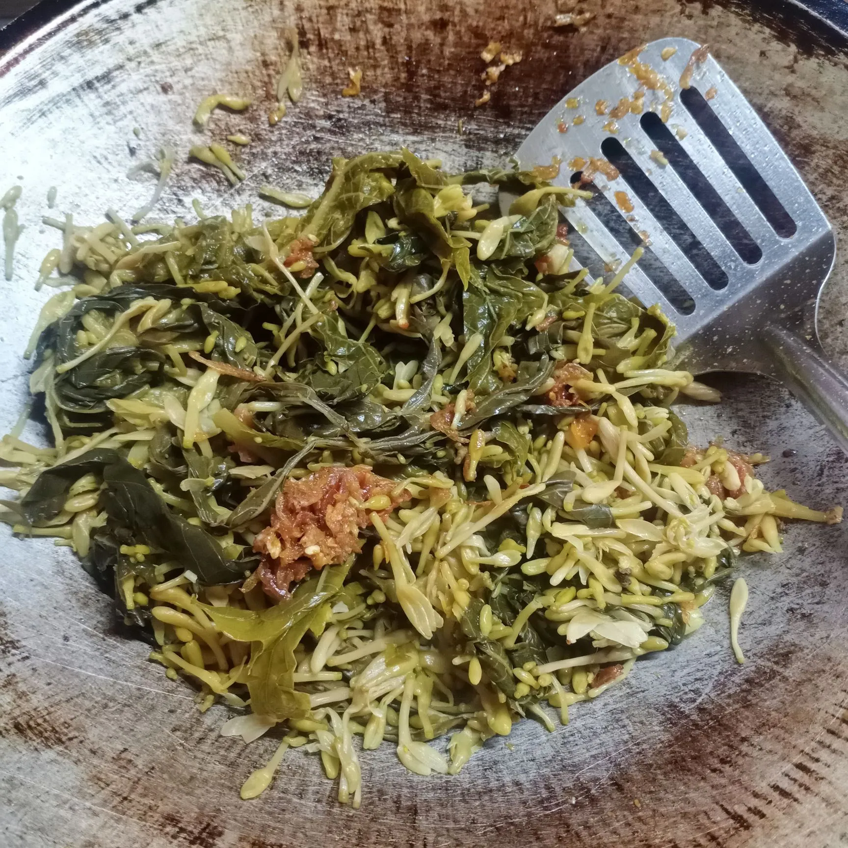 Step 5 Bunga Pepaya Tumis Rebon