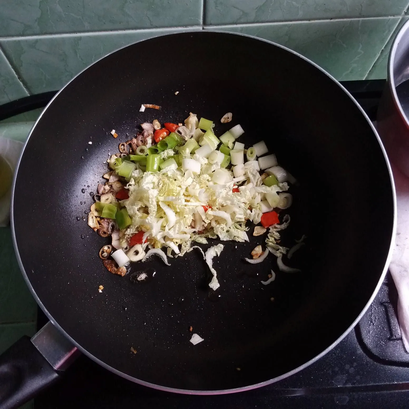 Step 4 Pangsit Goreng